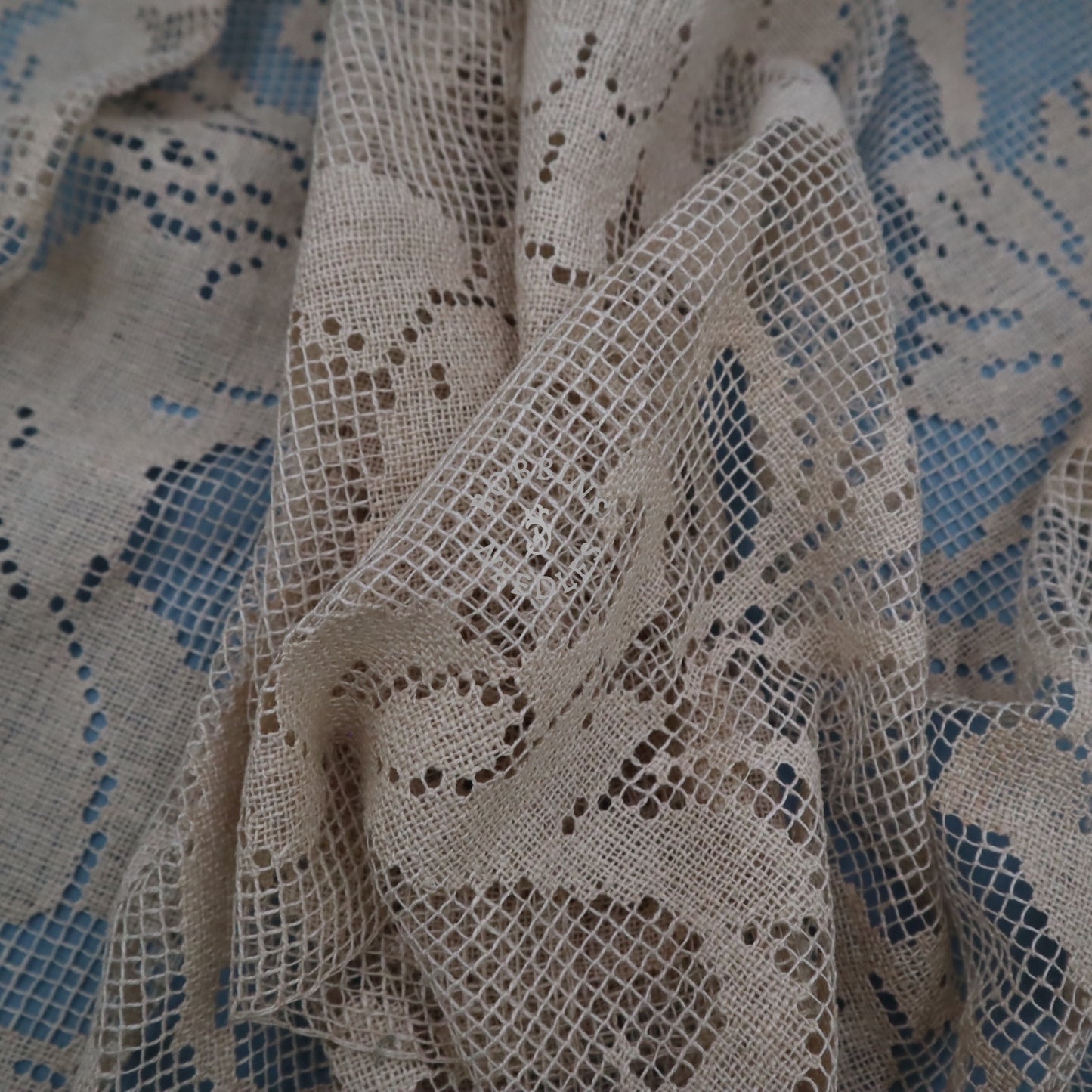 Handmade Filet Lace Panel with Putti and Cherub Motif – Antique European Linen Wall Hanging or Table Runner