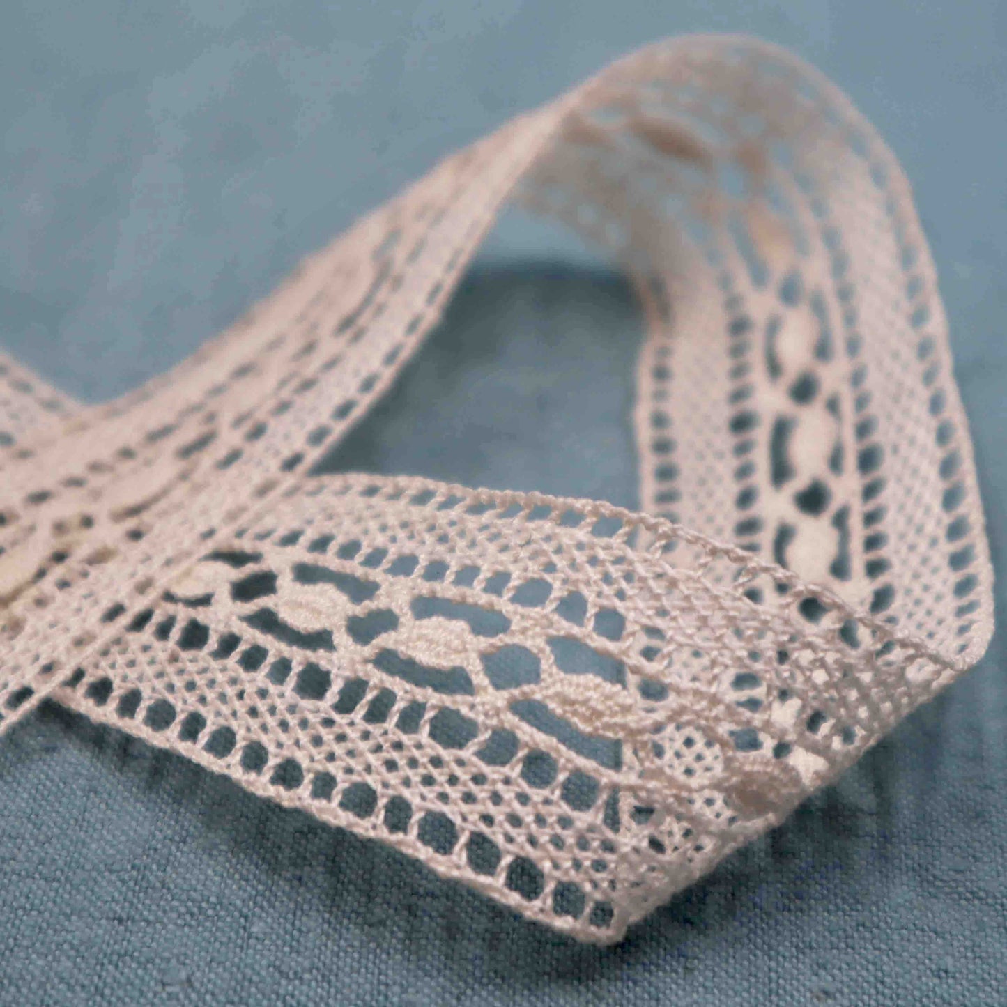 Cotton Bobbin Lace Trim - Bobbins&Needles