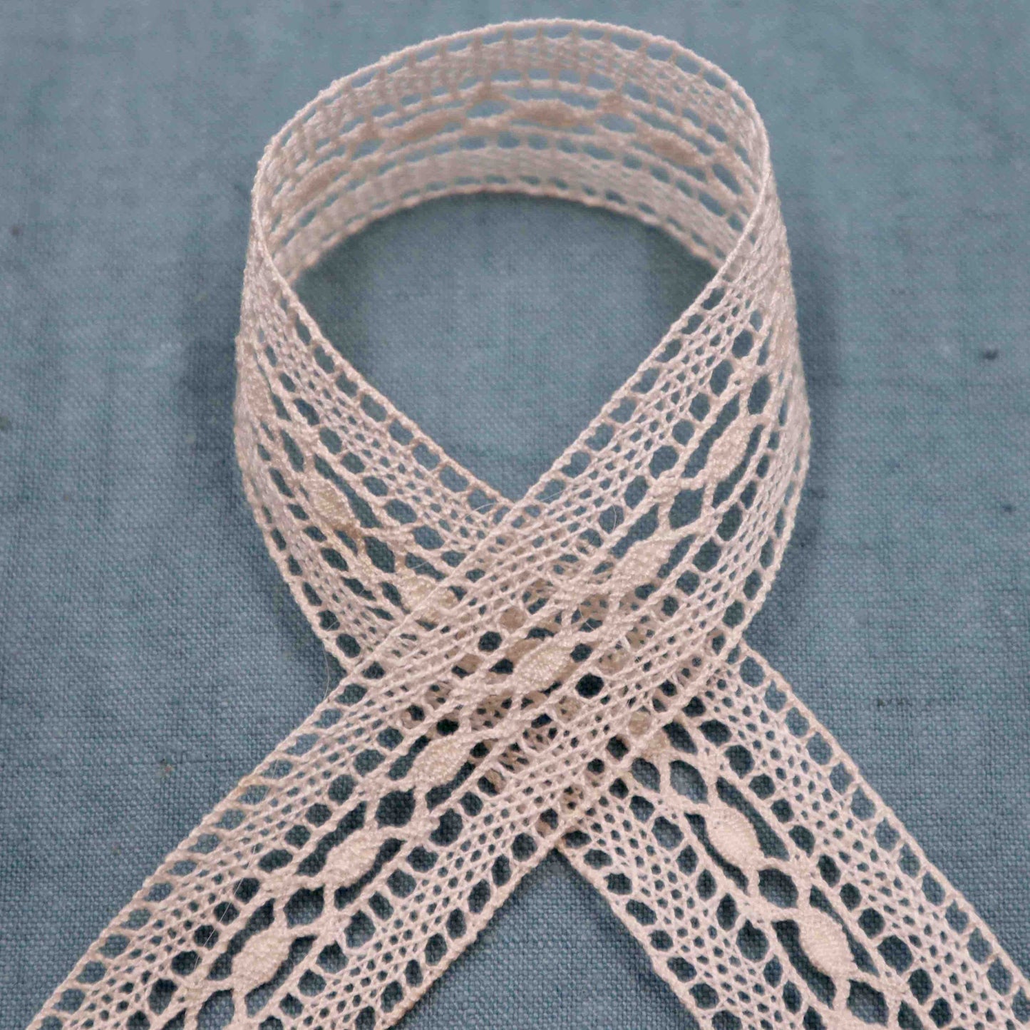 Cotton Bobbin Lace Trim - Bobbins&Needles