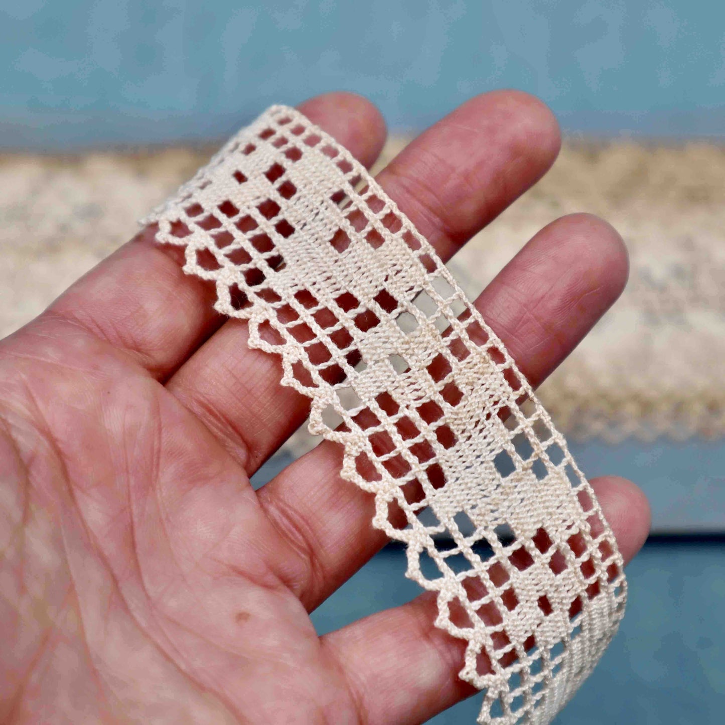 4.75 m Cotton Bobbin Lace Trim - Bobbins&Needles