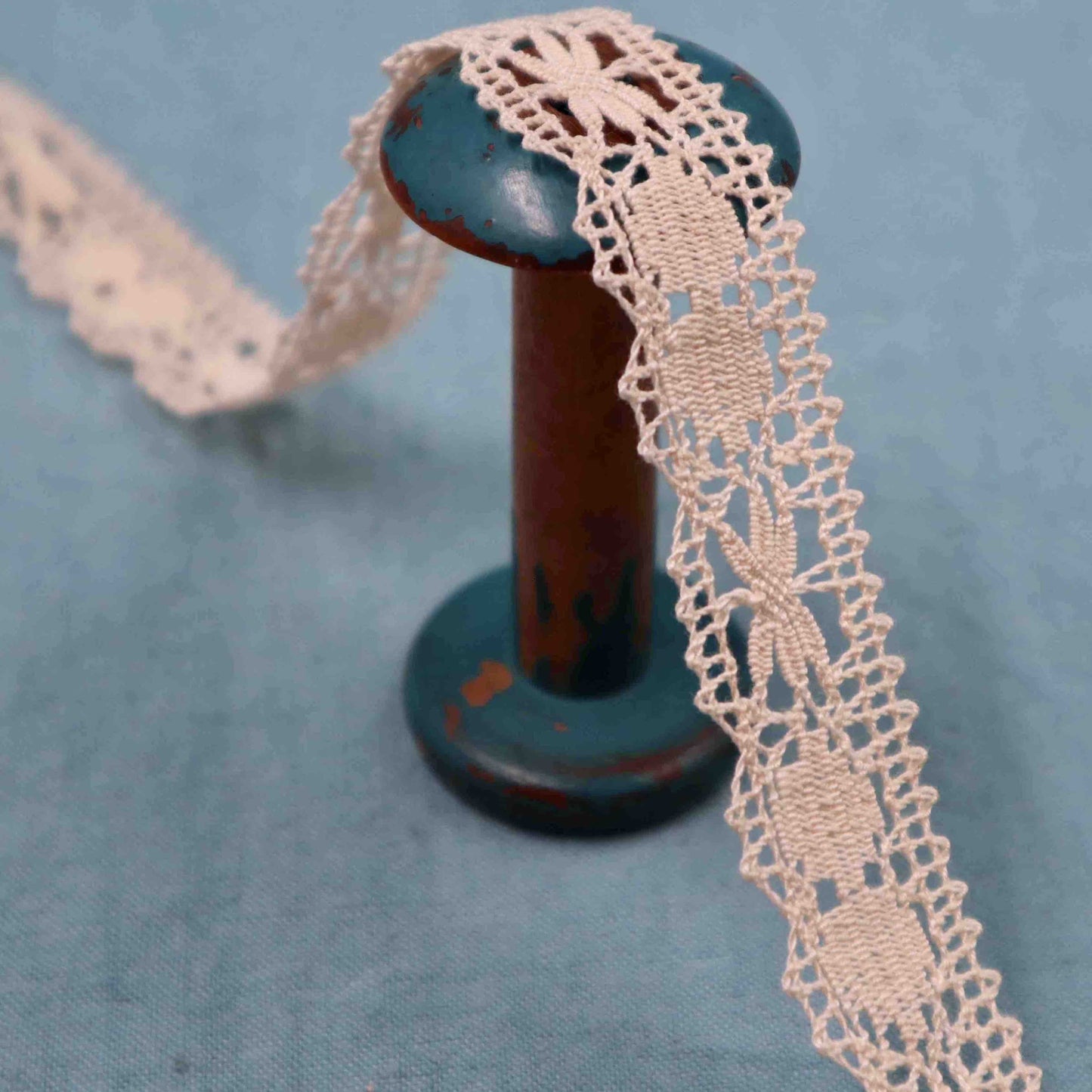 Cotton Bobbin Lace Trim - Bobbins&Needles