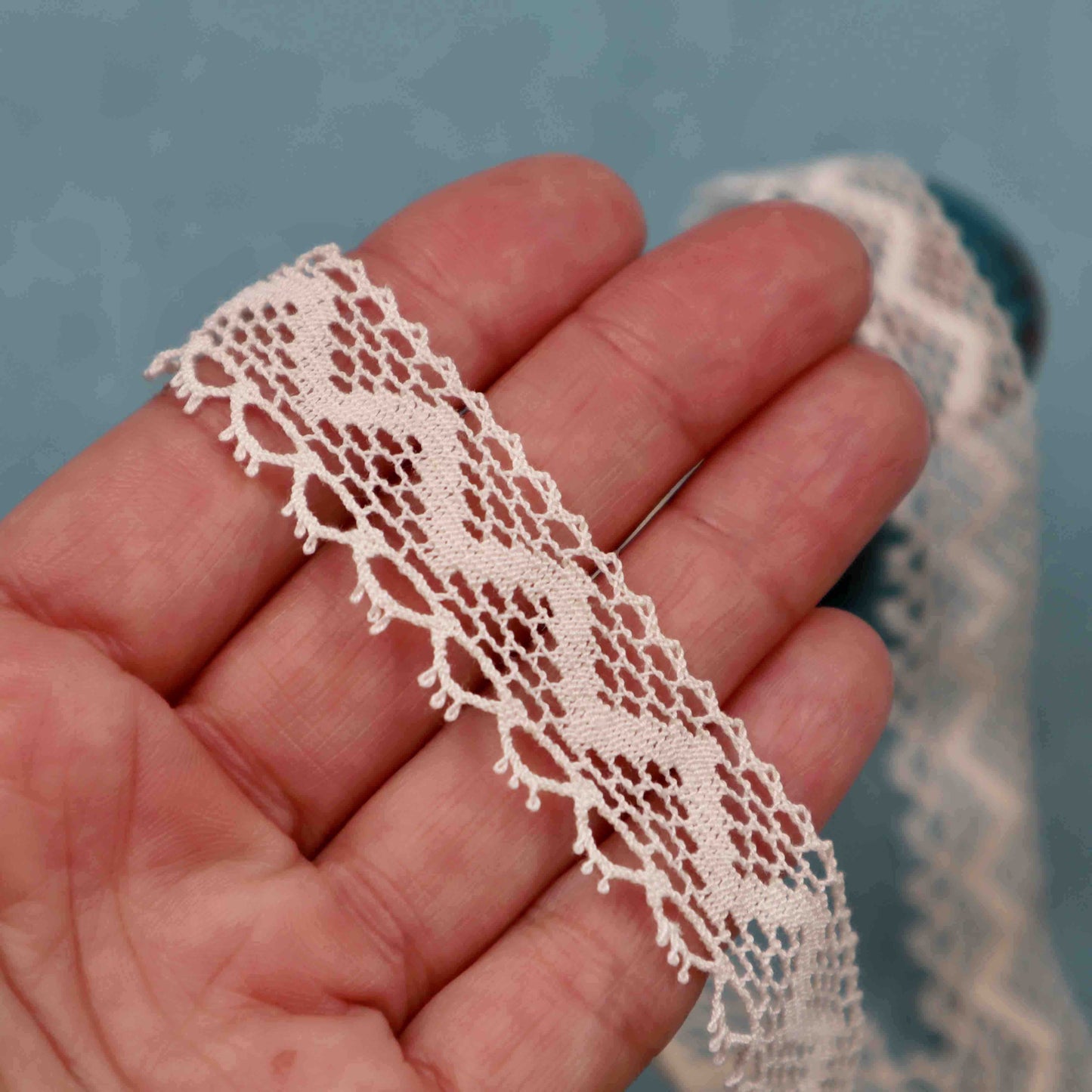 Cotton Bobbin Lace Trim - Bobbins&Needles