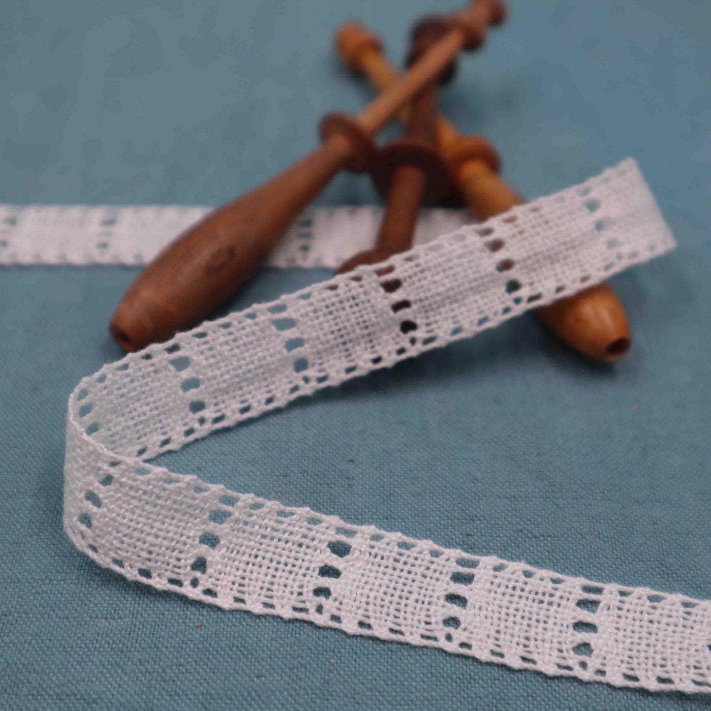 Cotton Bobbin Lace Trim - Bobbins&Needles