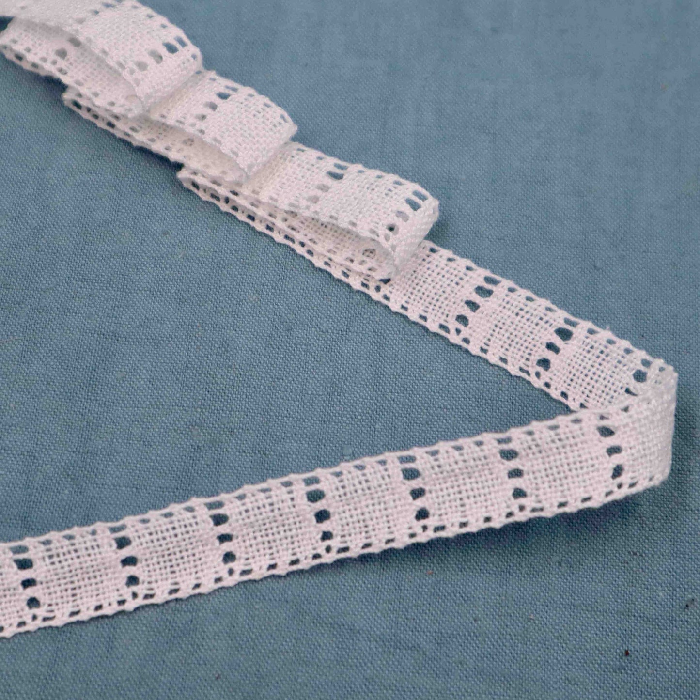 Cotton Bobbin Lace Trim - Bobbins&Needles