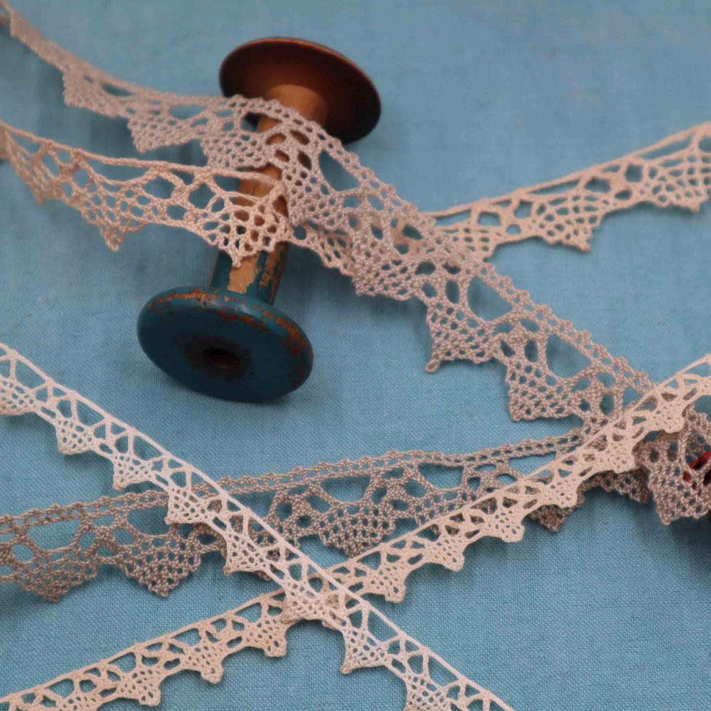 Cotton Bobbin Lace Trim - Bobbins&Needles