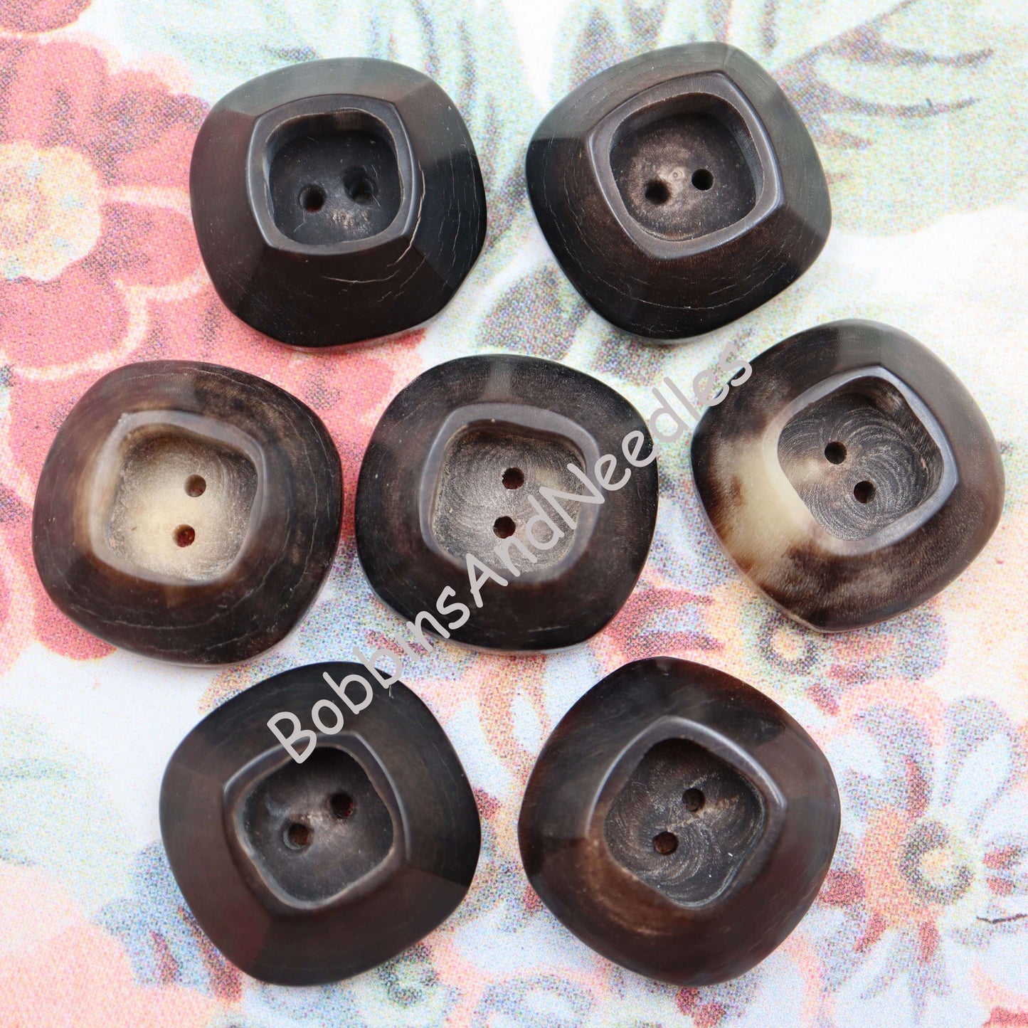 Set of 7 Vintage Mock Horn Buttons Ø 29 mm Dome Shape Galalith Brown Casein - Bobbins&Needles