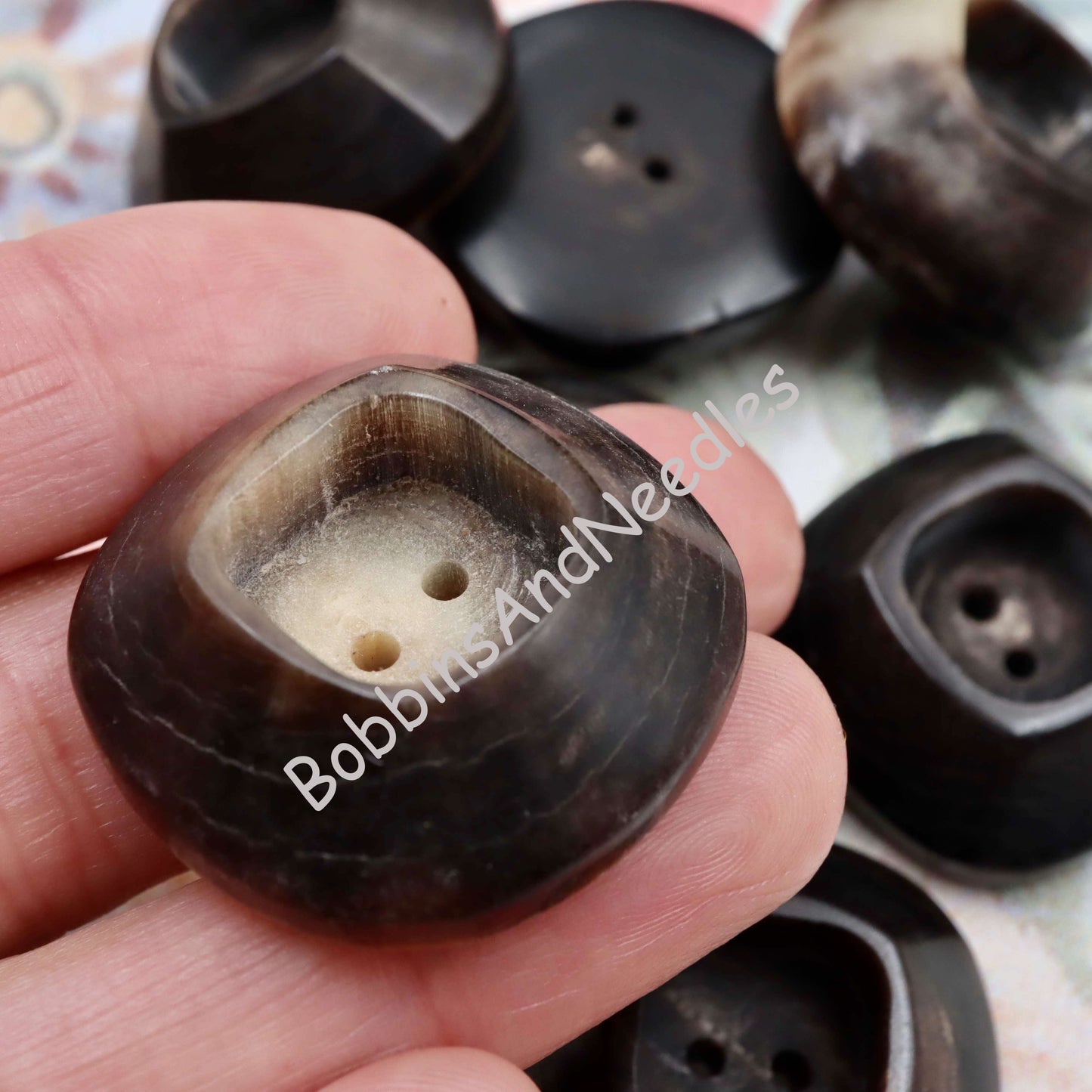 Set of 7 Vintage Mock Horn Buttons Ø 29 mm Dome Shape Galalith Brown Casein - Bobbins&Needles