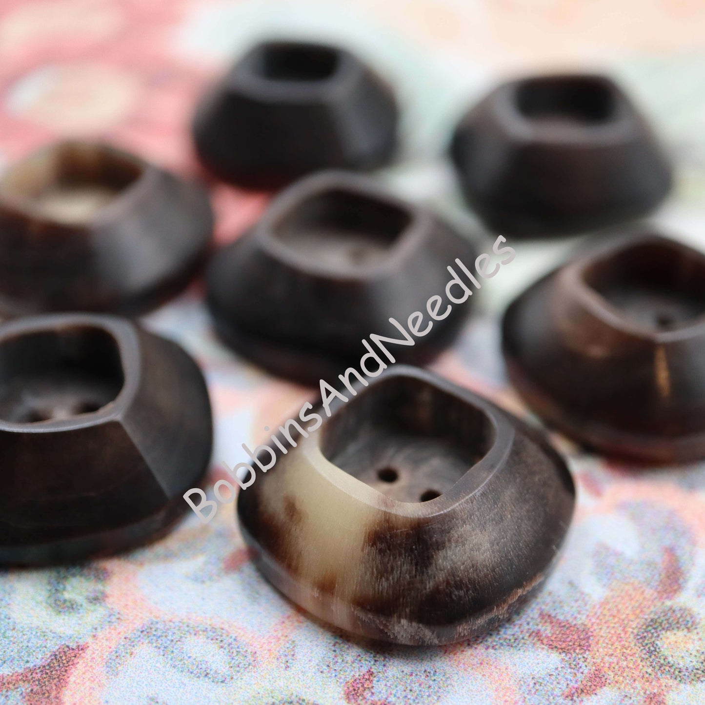 Set of 7 Vintage Mock Horn Buttons Ø 29 mm Dome Shape Galalith Brown Casein - Bobbins&Needles