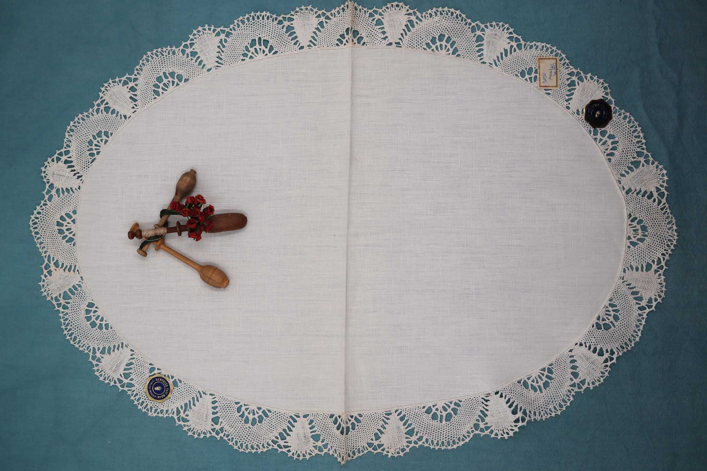 Linen Doily with Handmade Bobbin Lace Edges - Bobbins&Needles