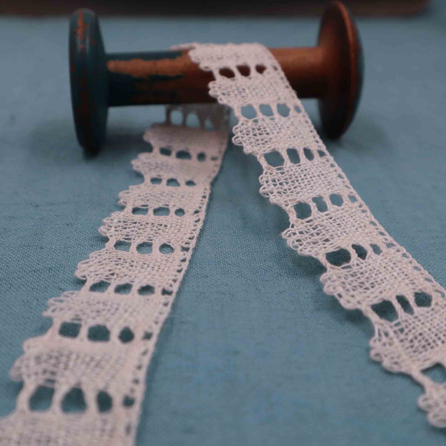 Handmade Linen Lace Trim - Bobbins&Needles