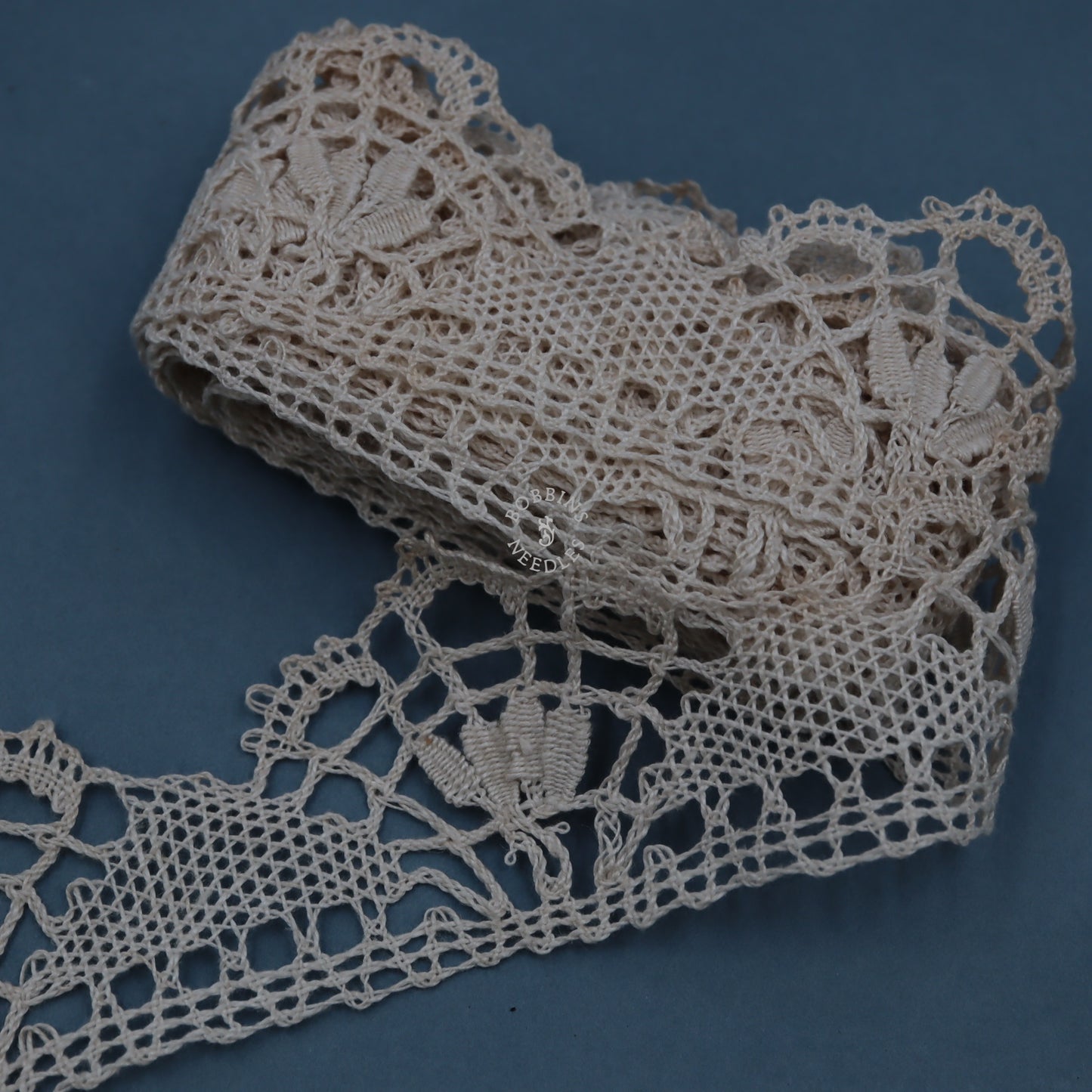 3m Handmade Linen Bobbin Lace Border - Antique French