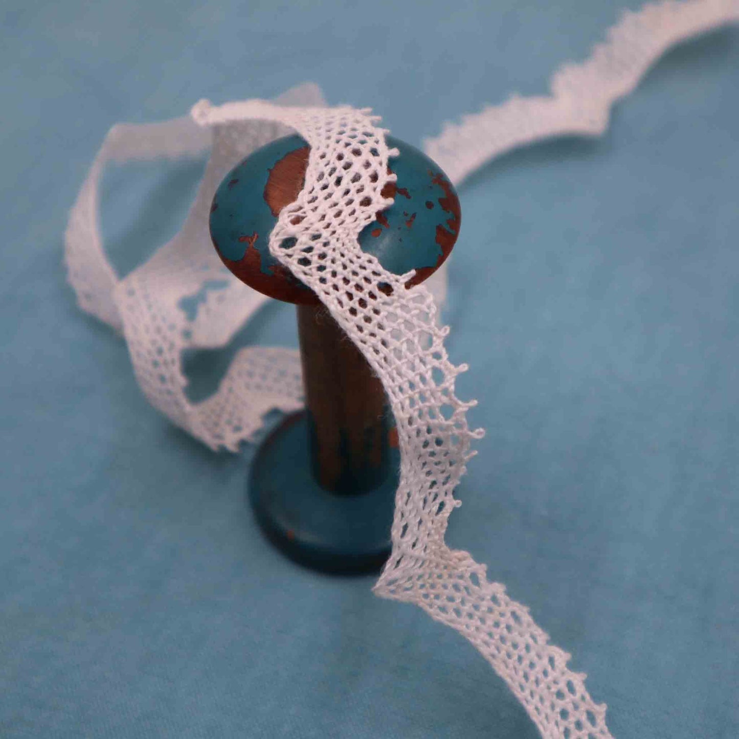 Handmade Linen Lace Trim - Bobbins&Needles