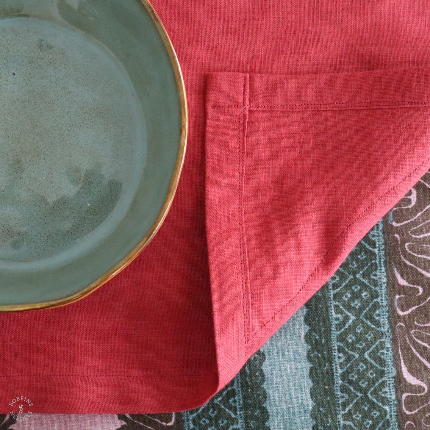 Set of 2 Linen Placemats with Handmade Lace Inserts in Raspberry pink
