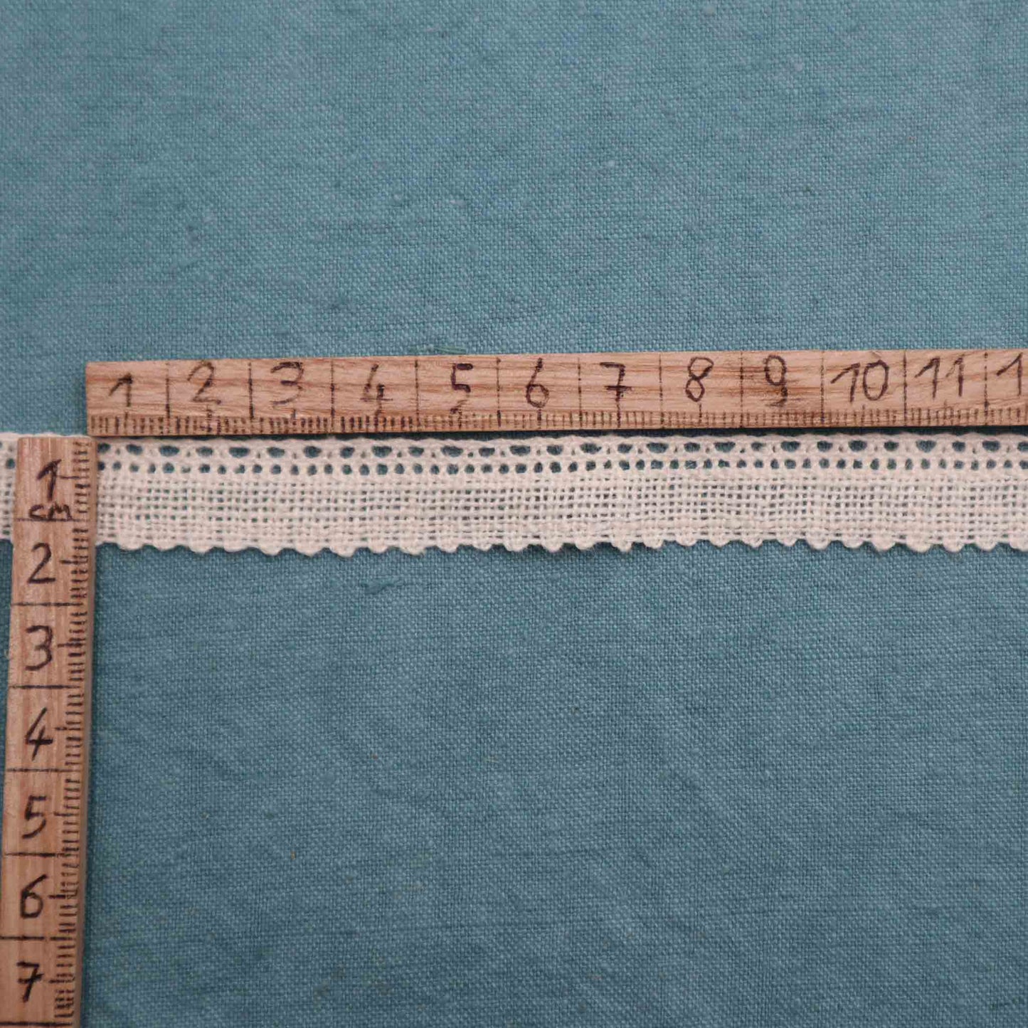 Linen Lace Trim - Bobbins&Needles