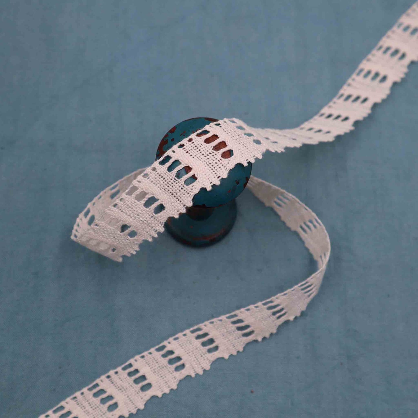 Linen Bobbin Lace Trim - Bobbins&Needles