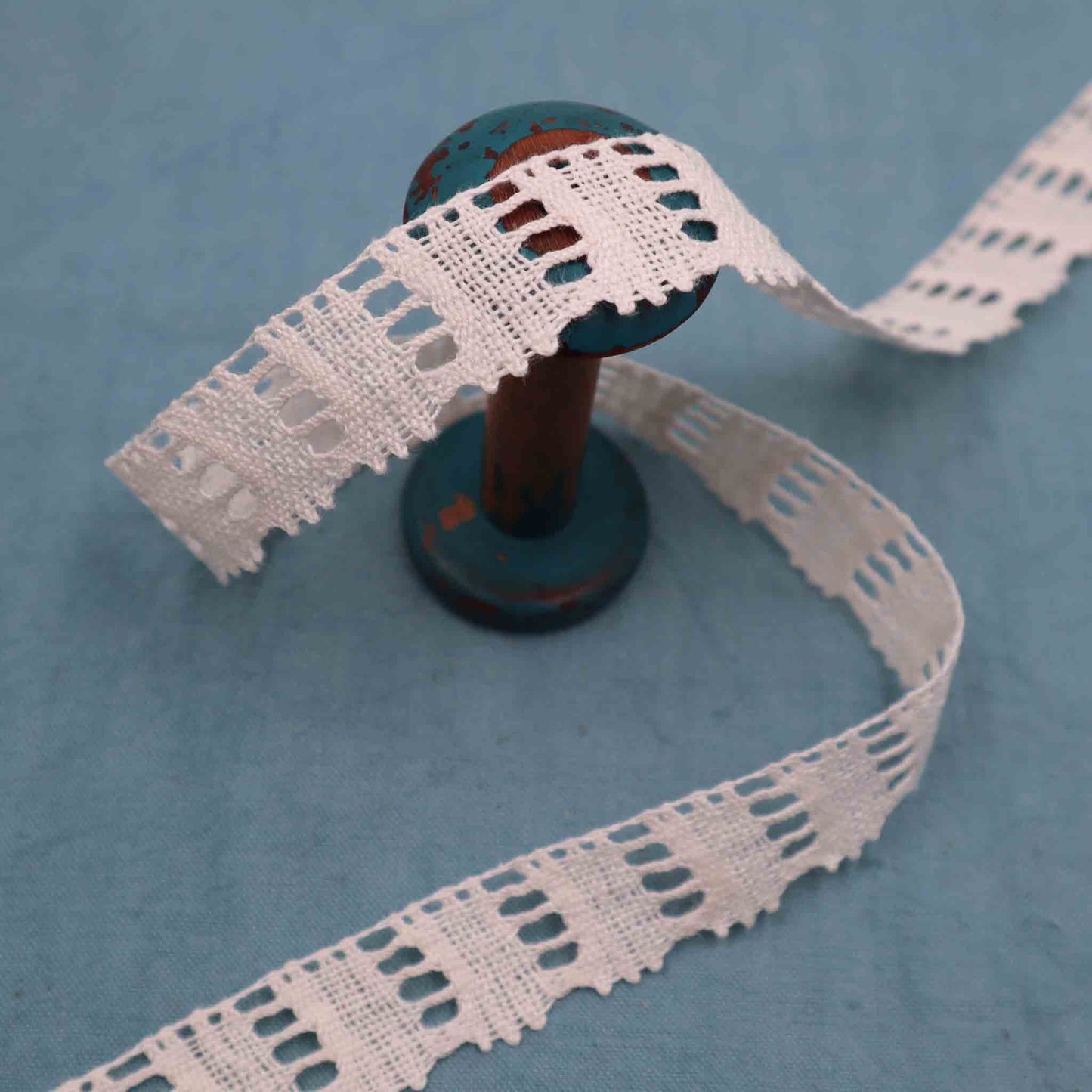 Linen Bobbin Lace Trim - Bobbins&Needles