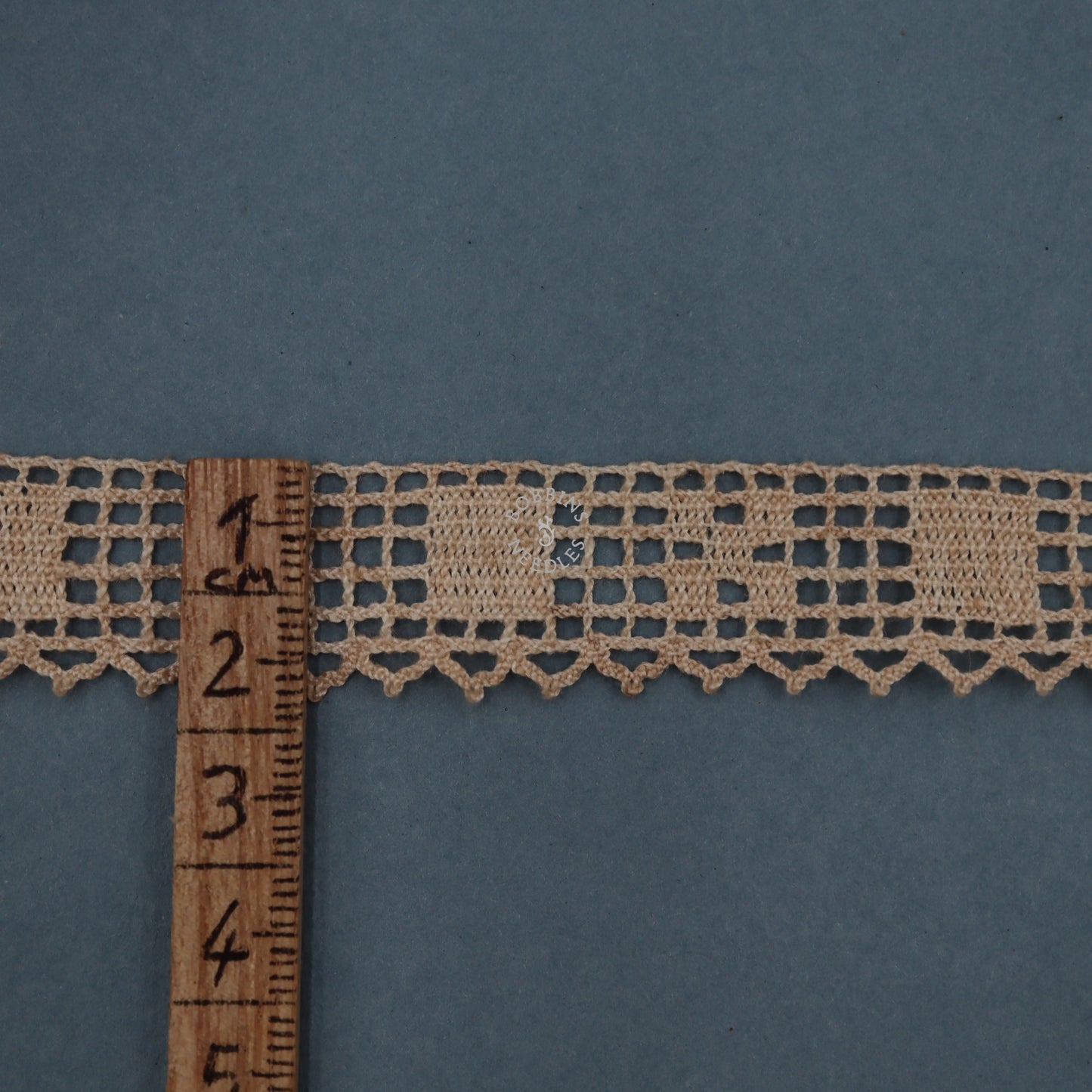 Cotton Bobbin Lace Border – Beige Geometric Edge