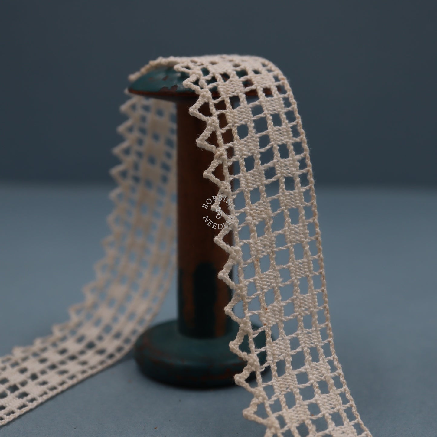 French Vintage Lace Border – Cotton Geometric Edge