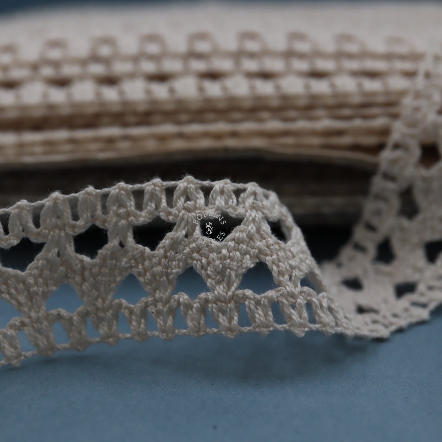 37m Vintage Insertion Lace Trim