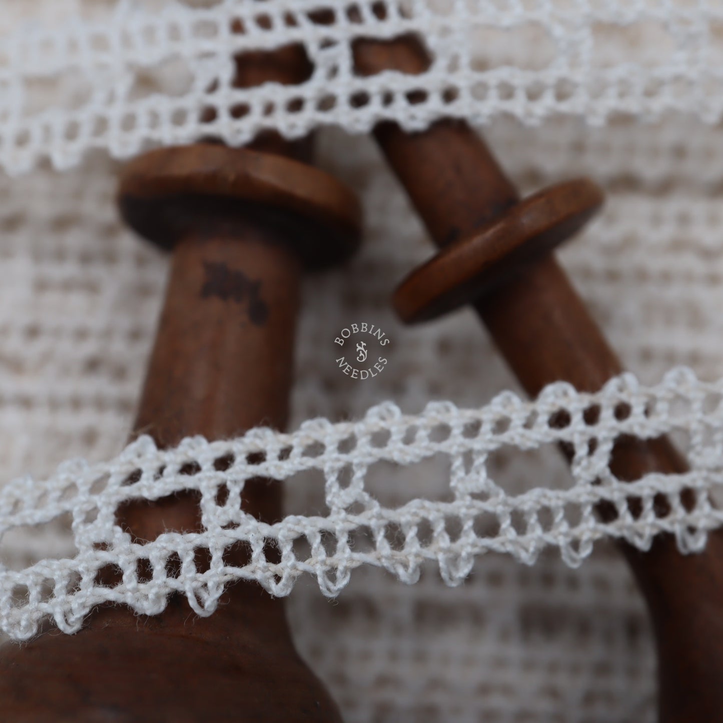 26m Vintage French Narrow insertion Lace Trim – Doll Seamstress