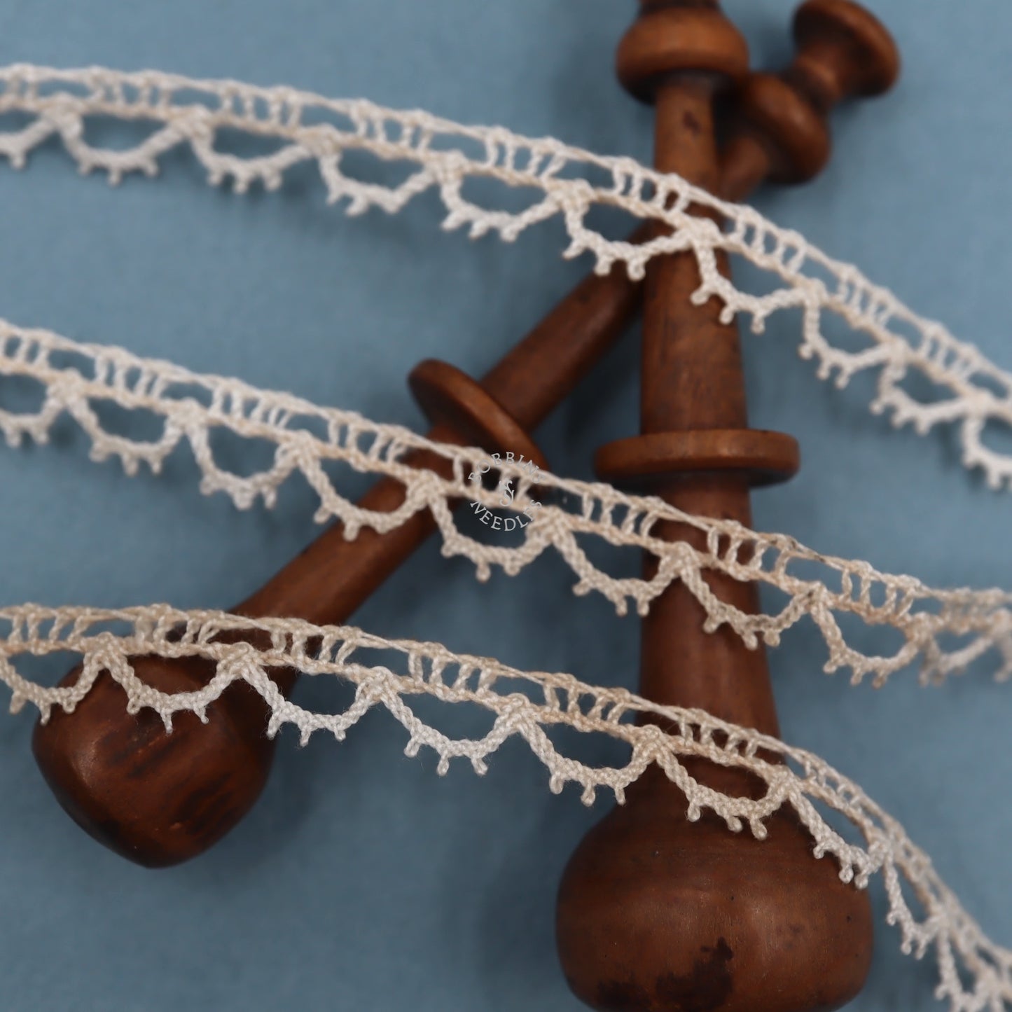 5m Narrow Vintage French Lace Border – Scalloped & Picot Trim