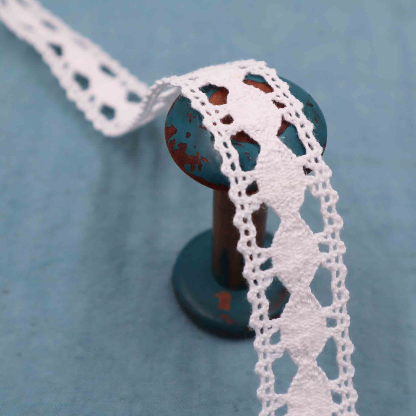 Cotton Bobbin Lace Trim - Bobbins&Needles