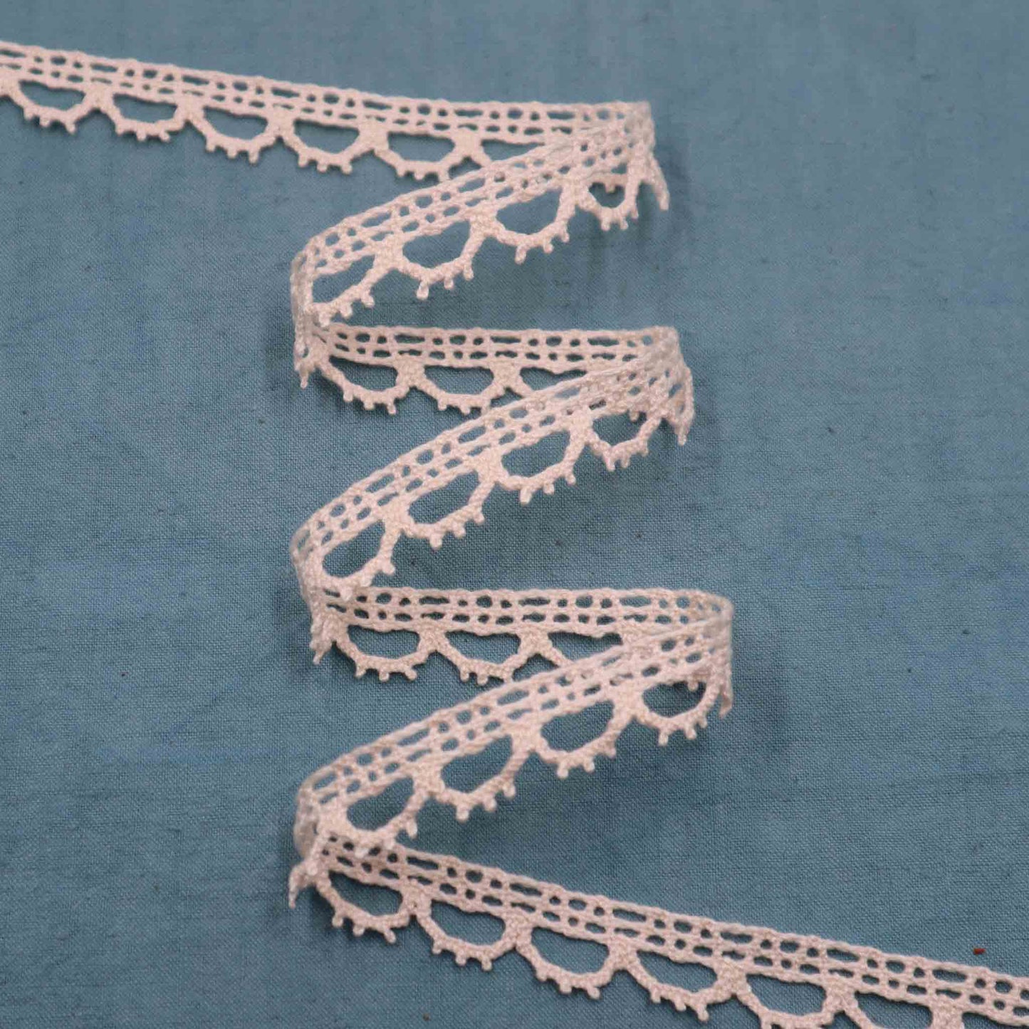 Cotton Bobbin Lace Trim - Bobbins&Needles