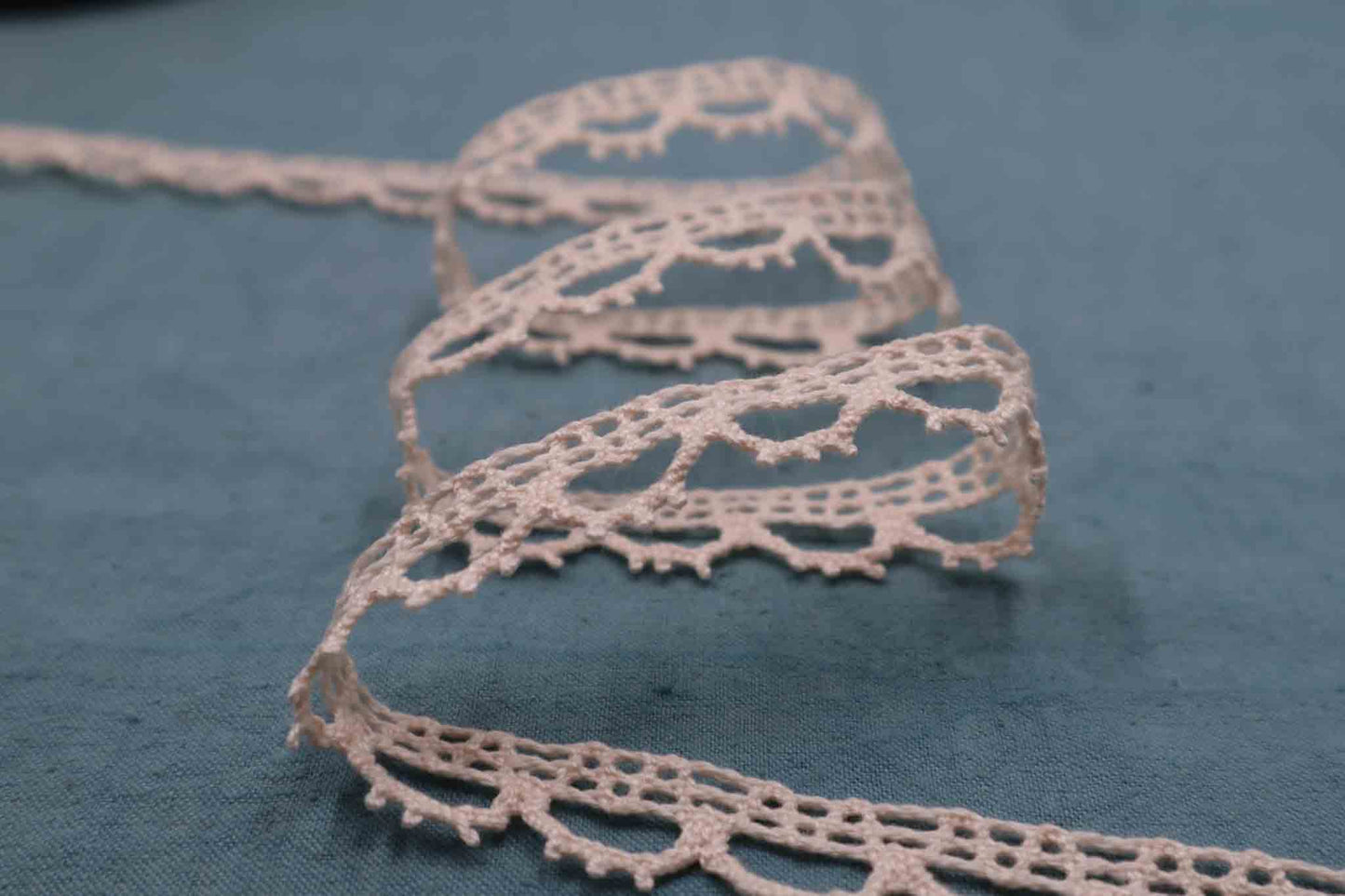 Cotton Bobbin Lace Trim - Bobbins&Needles