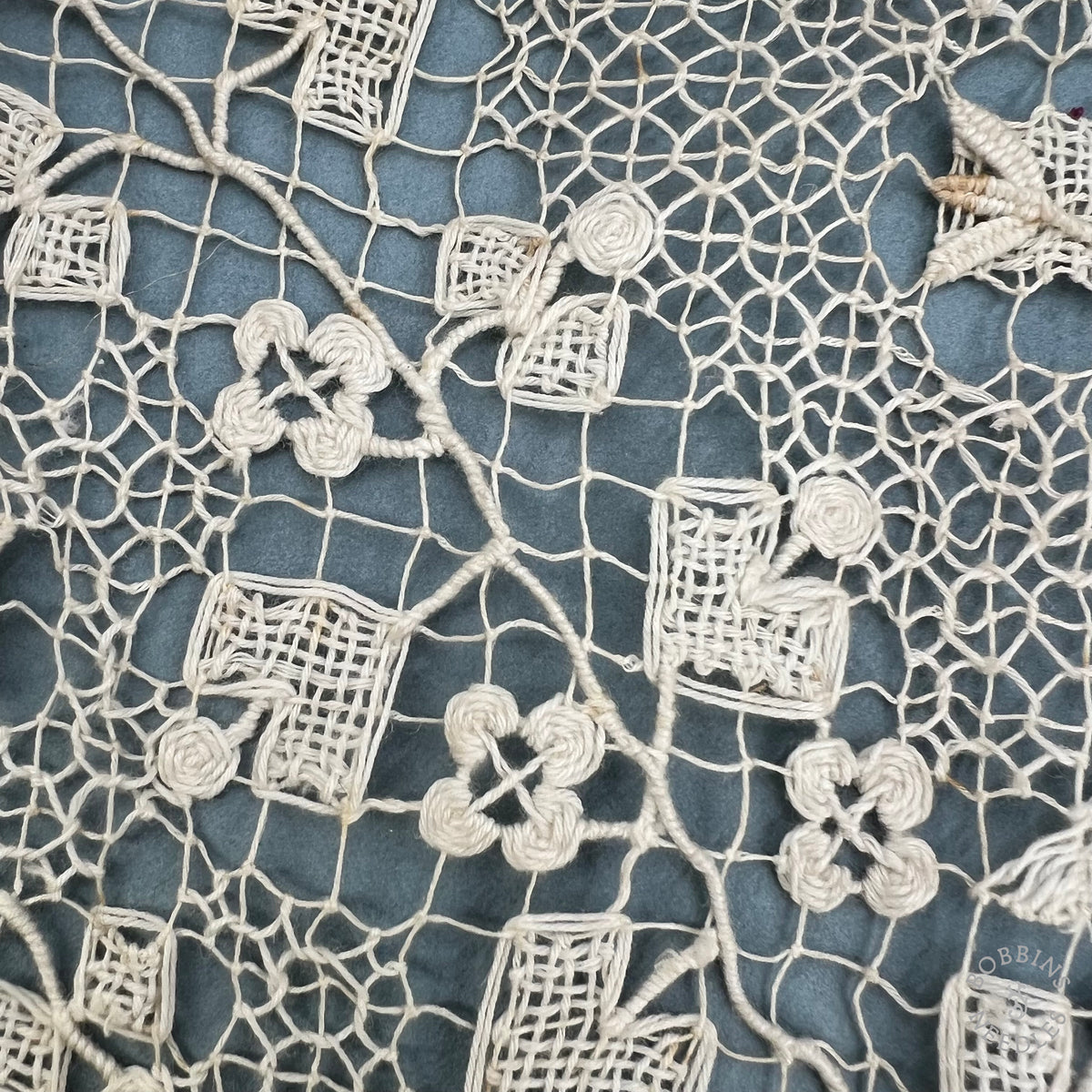 Antique Handmade Filet Religious Lace Border with Cross – 83 × 22 cm