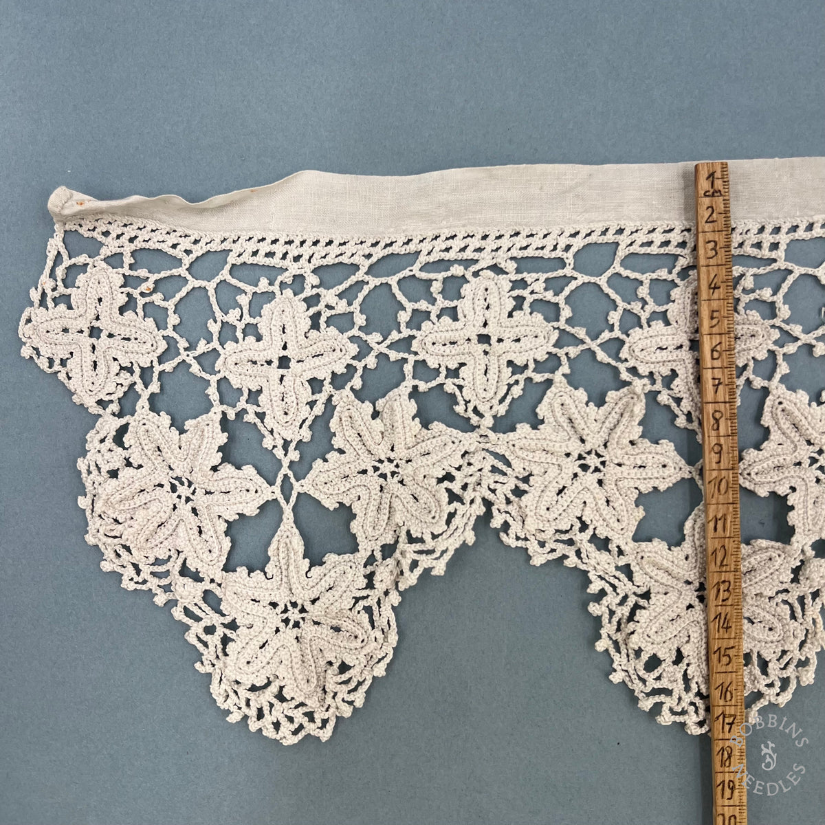 Antique Handmade Irish Crochet Altar Lace Border – 327 × 20 cm