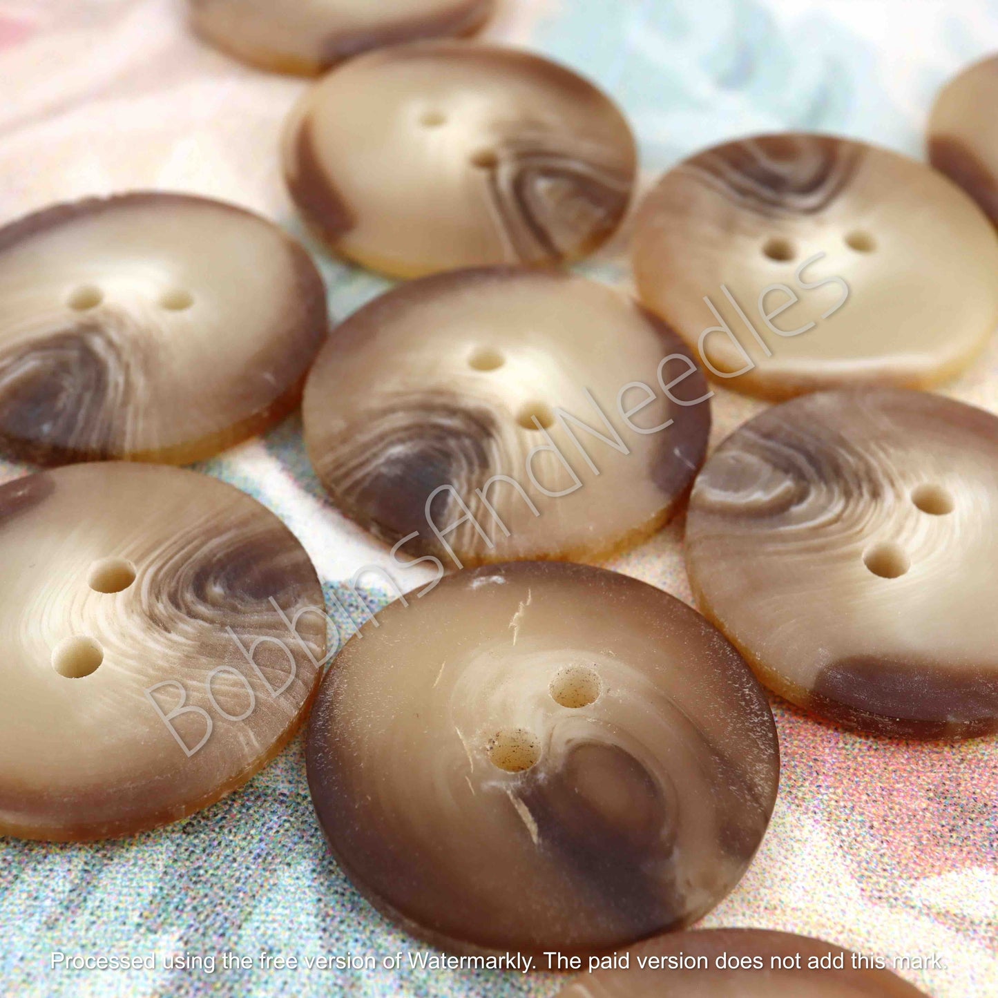 Set of 10 Mock Horn Buttons Ø 23mm Marbled Brown Casein Plastic - Bobbins&Needles