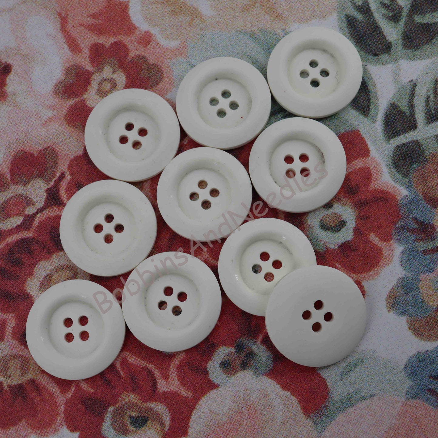 10 Vintage Casein Buttons Ø 25 mm with Recessed Center - Bobbins&Needles