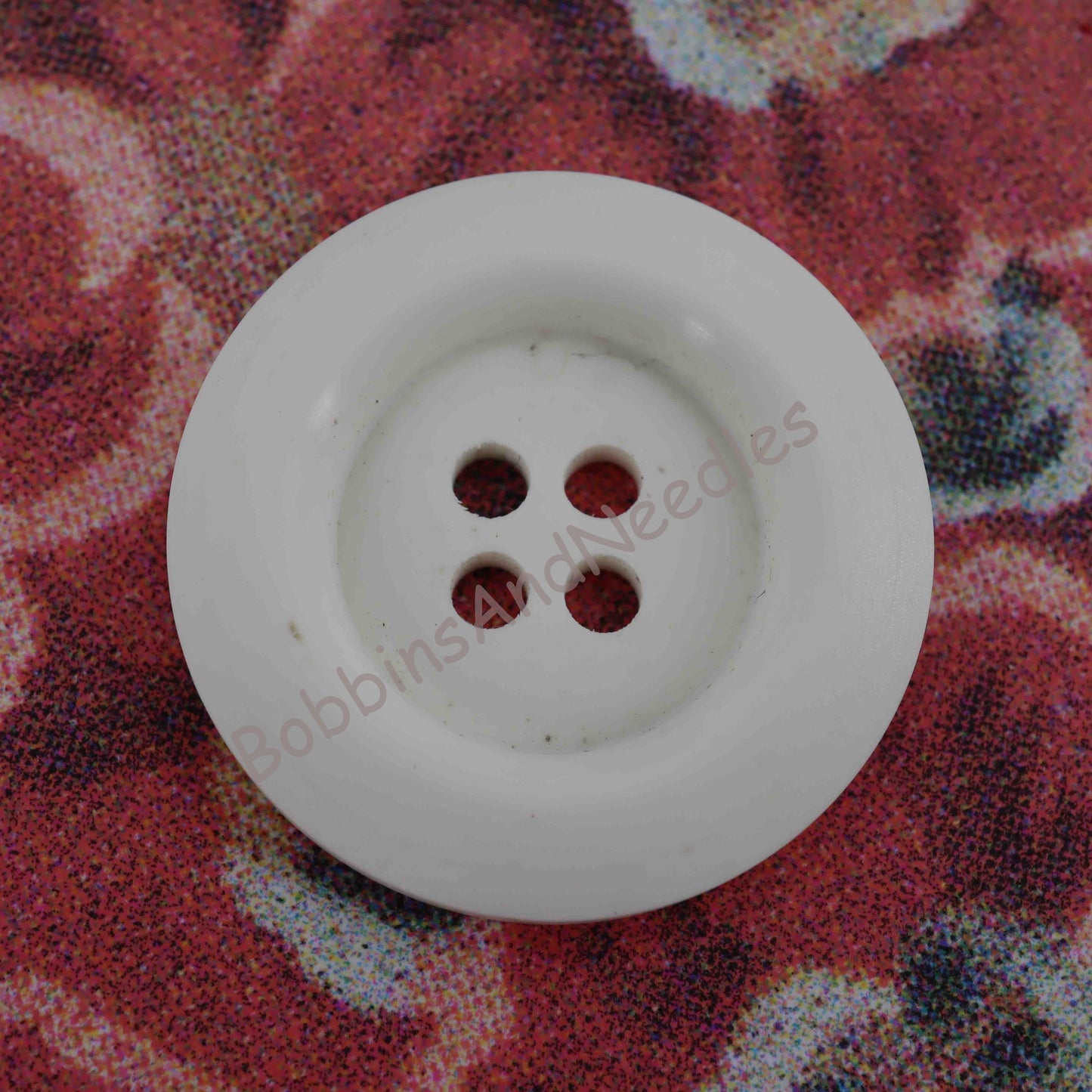 10 Vintage Casein Buttons Ø 25 mm with Recessed Center - Bobbins&Needles