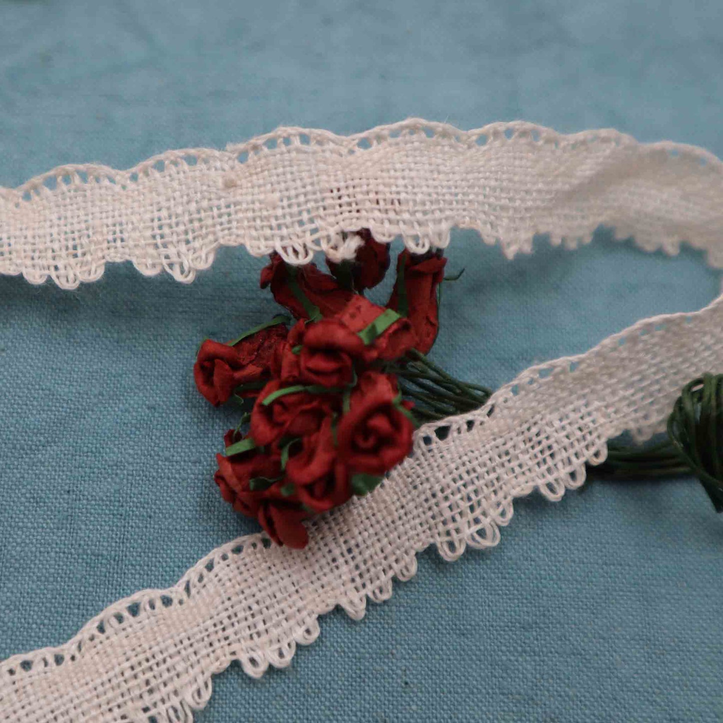 Handmade Linen Lace Trim - Bobbins&Needles