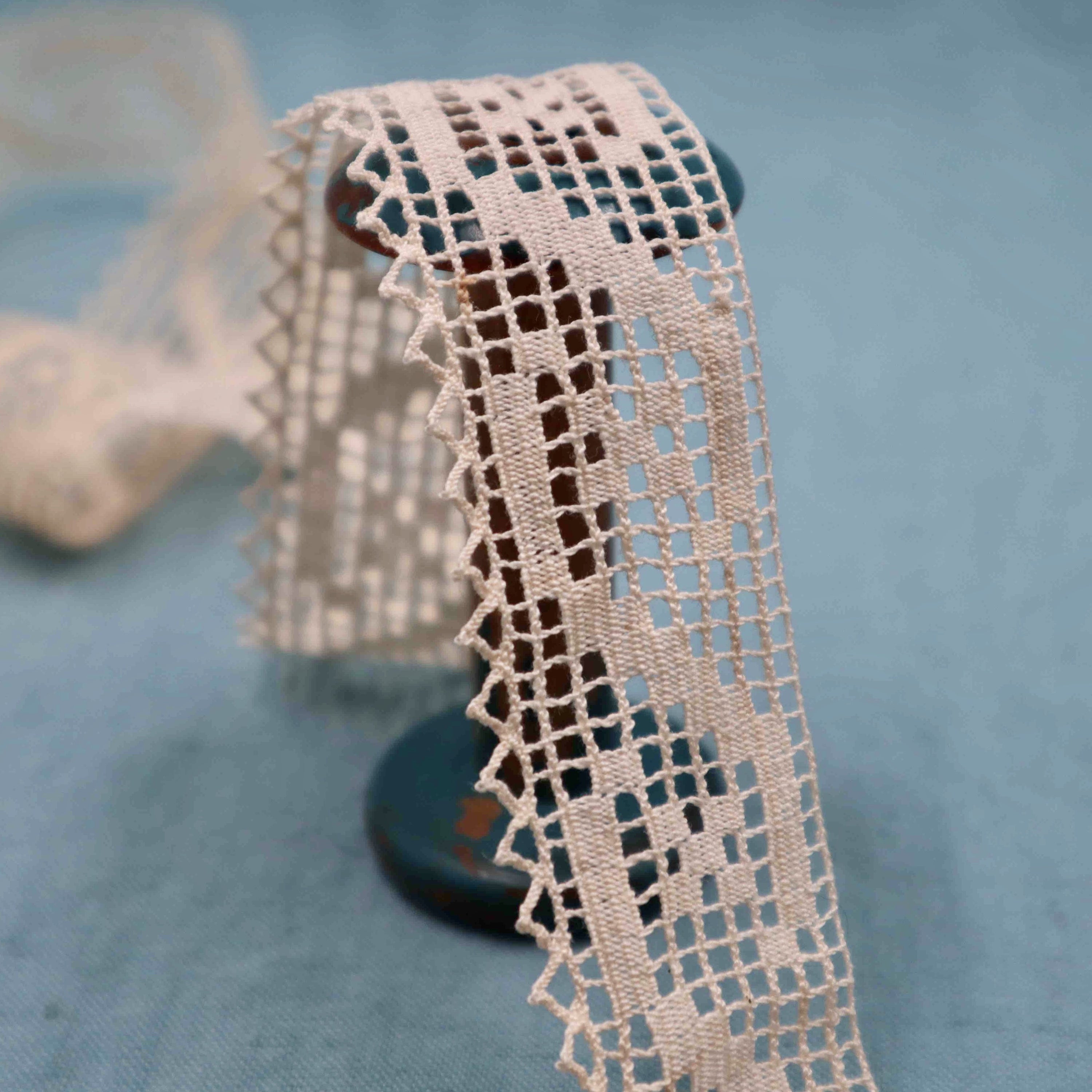 Cotton Bobbin Lace Trim - Bobbins&Needles