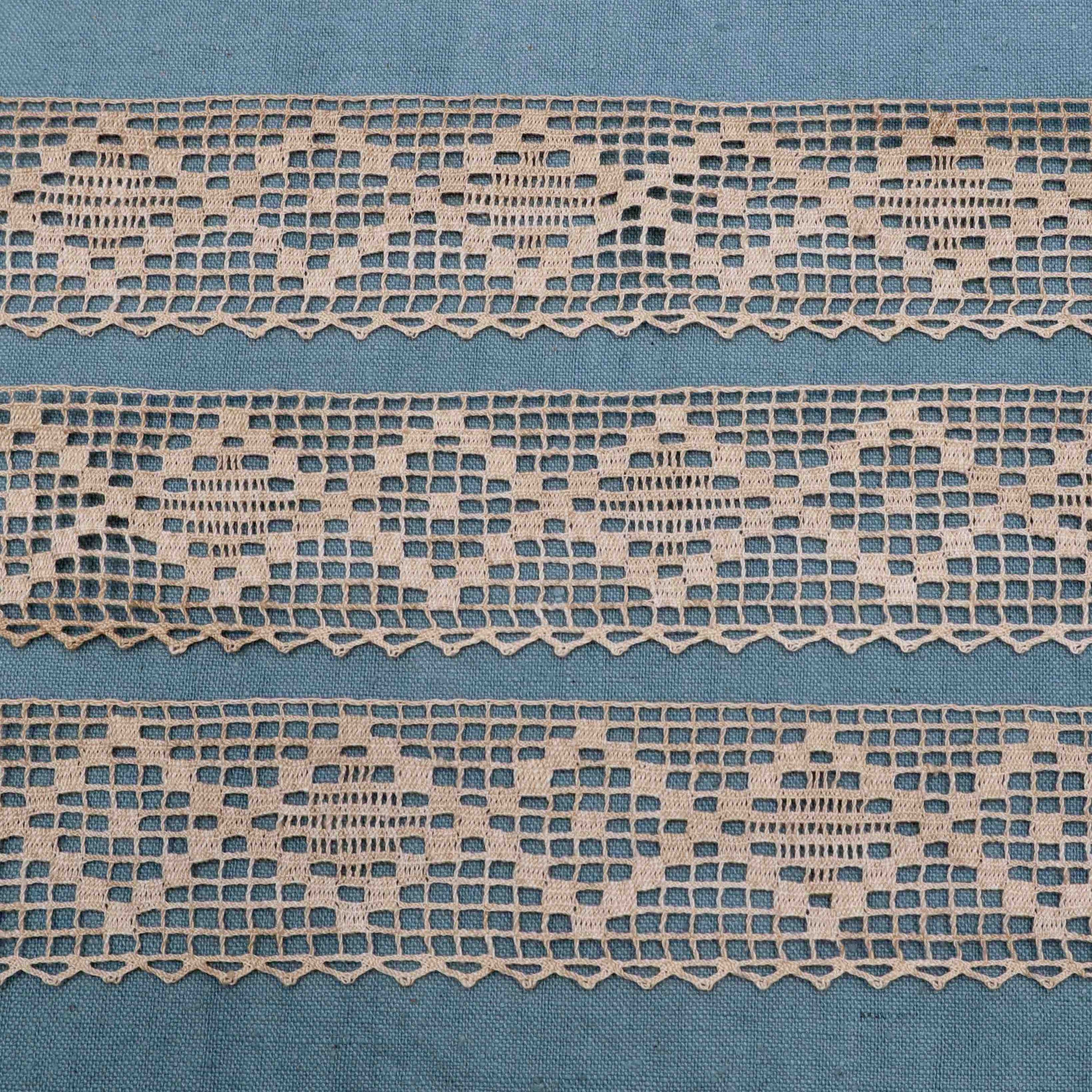 9 m Cotton Bobbin Lace Trim