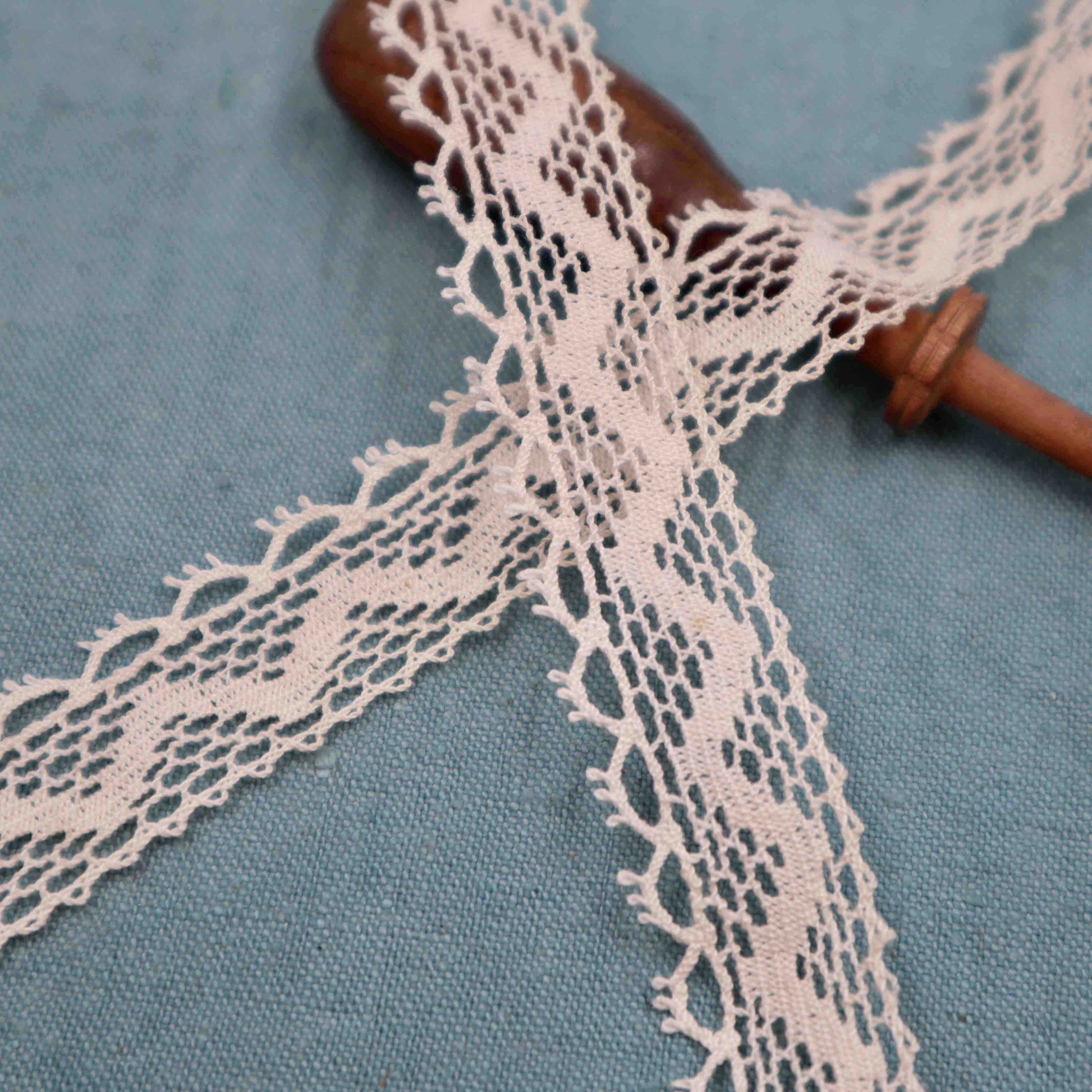 Cotton Bobbin Lace Trim - Bobbins&Needles