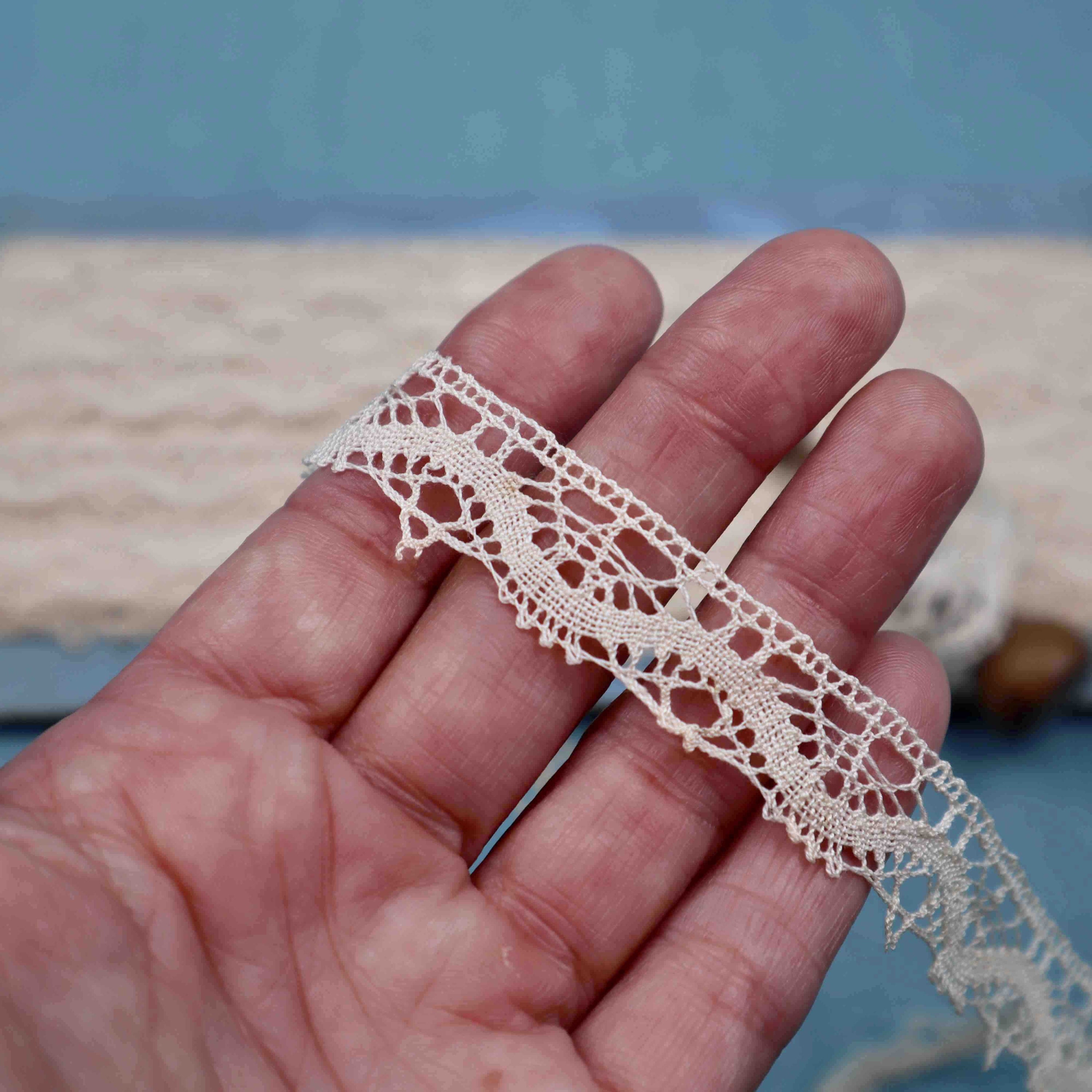 20 m Cotton Bobbin Lace Trim