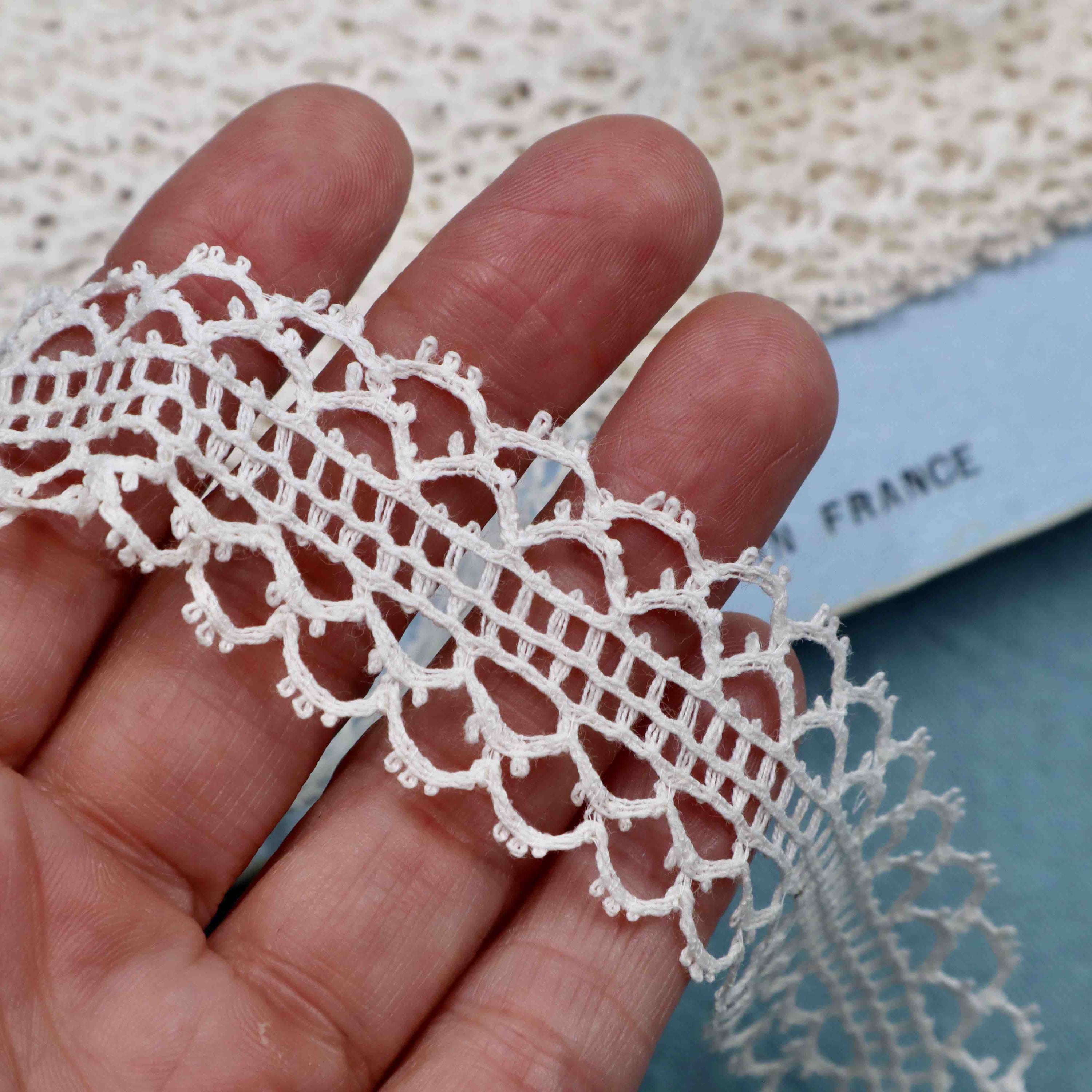 10 m Cotton Bobbin Lace Trim