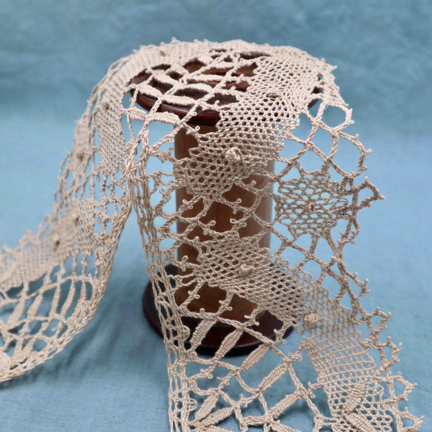 Table Cloth Edging Handmade in Linen Bobbin Lace French Antique - Bobbins&Needles