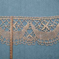 Table Cloth Edging Handmade in Linen Bobbin Lace - Bobbins&Needles