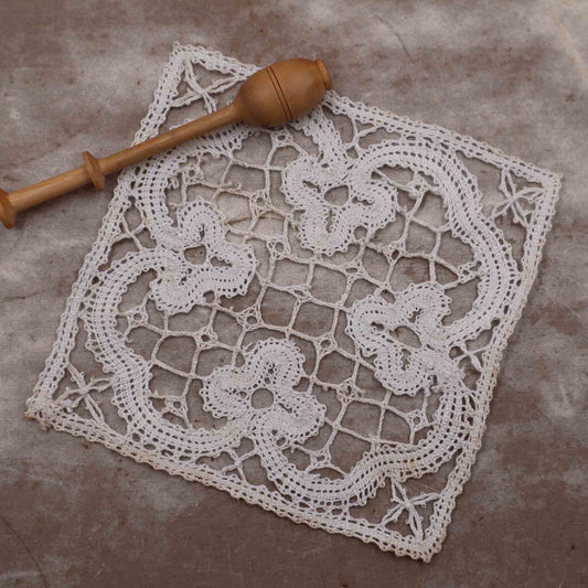 Insert Handmade Linen Lace - Bobbins&Needles