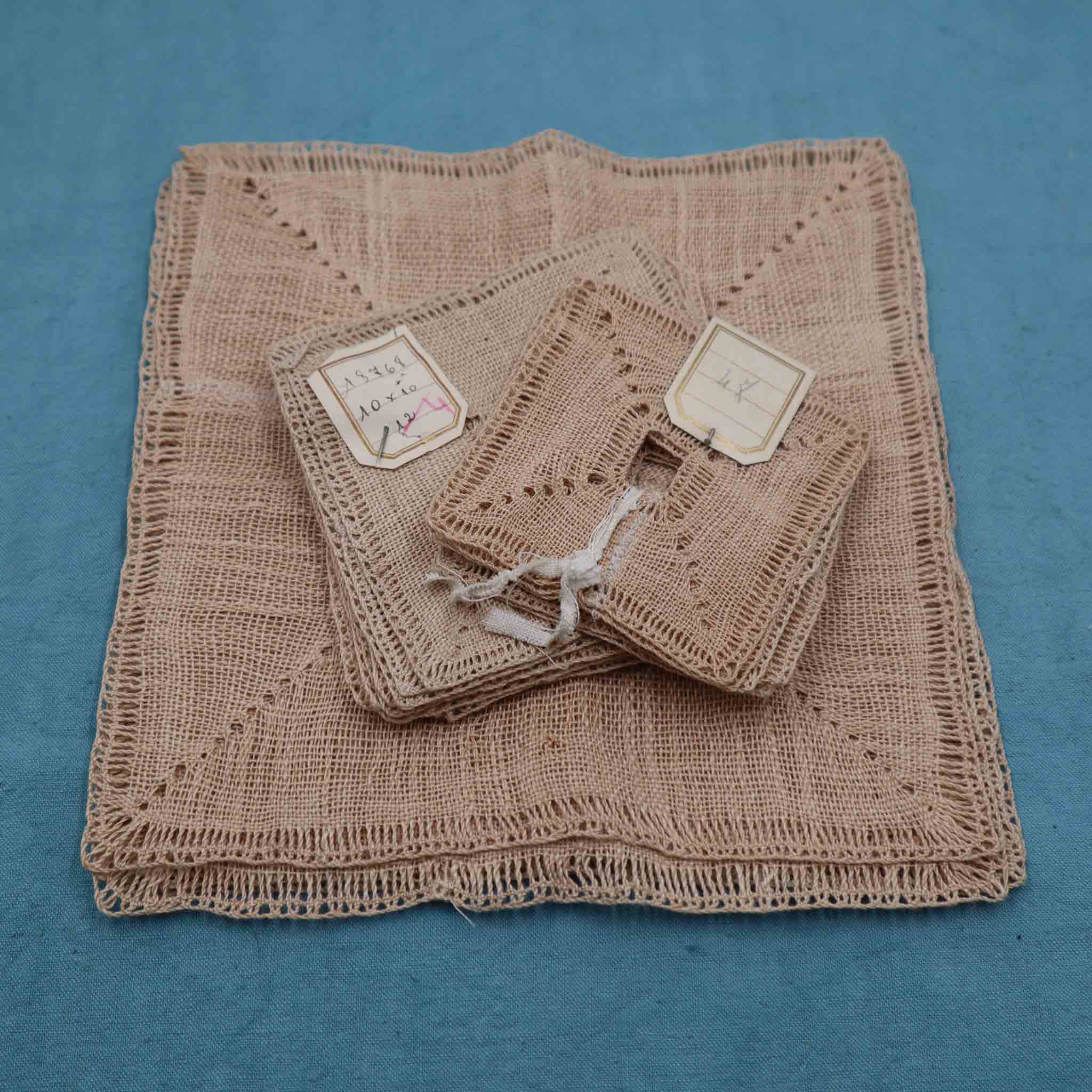 Insert Handmade Linen Lace - Bobbins&Needles