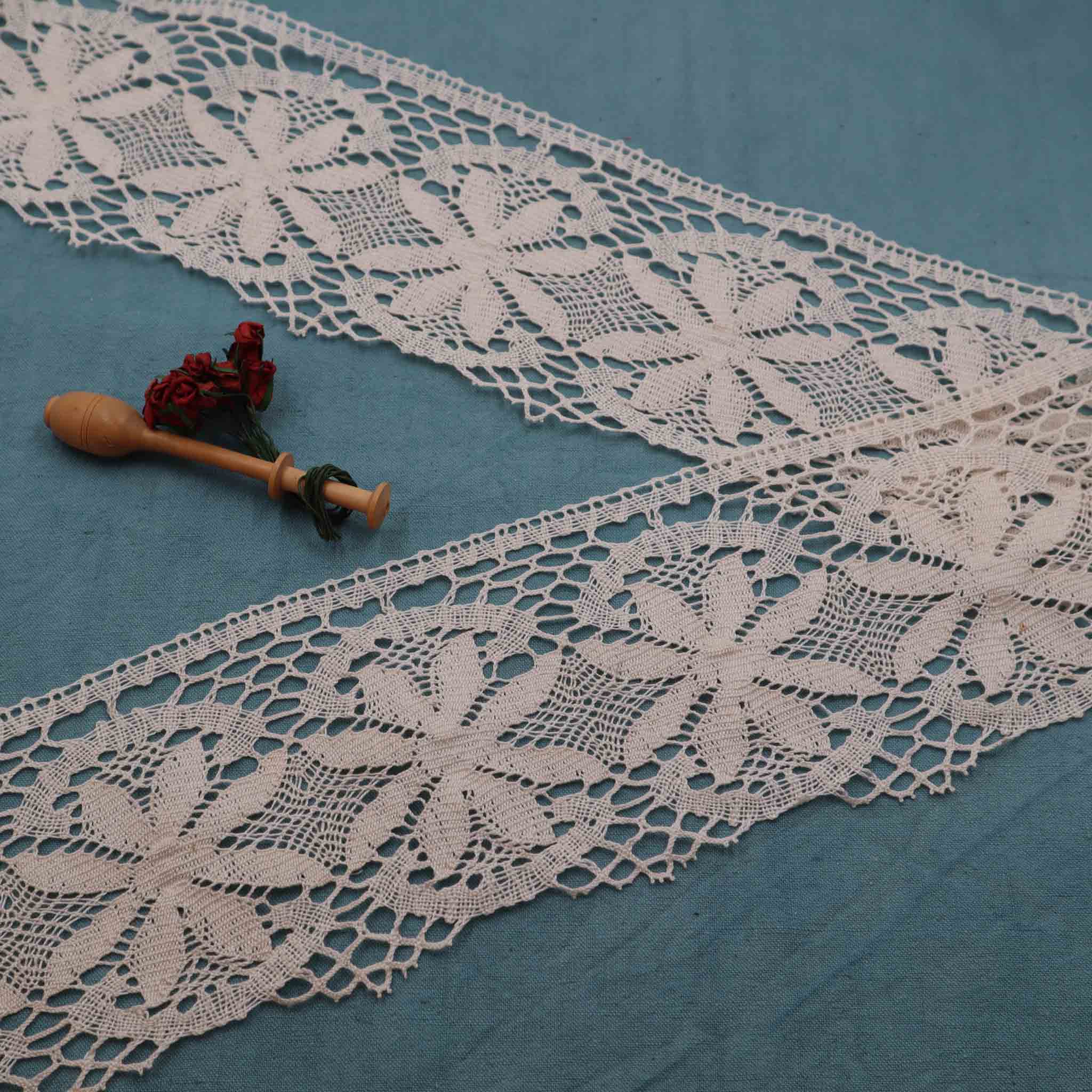 Vintage French bobbin lace trim in cotton cream color