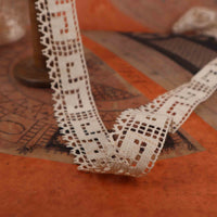 Cotton Bobbin Lace Trim - Bobbins&Needles