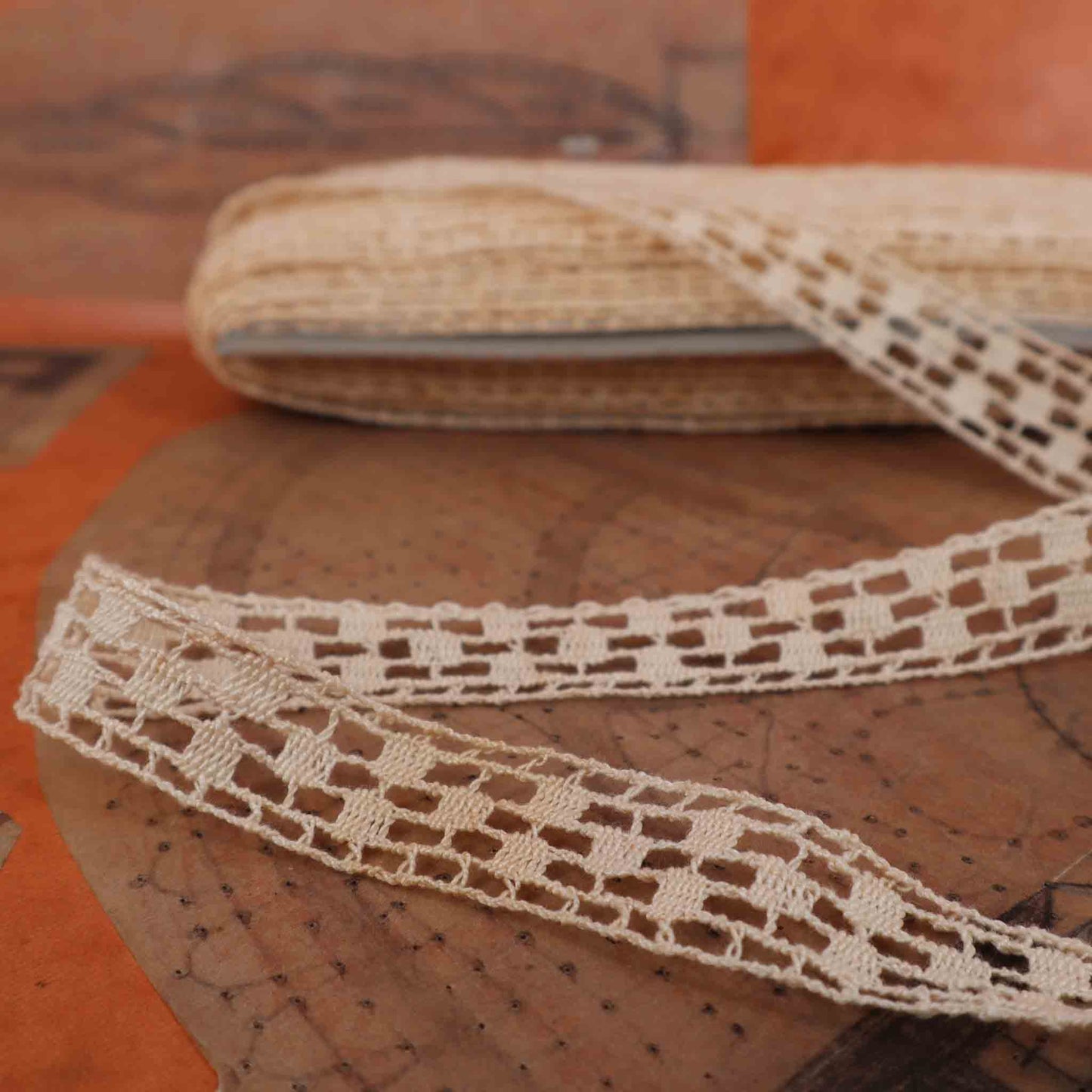 Cotton Bobbin Lace Trim - Bobbins&Needles