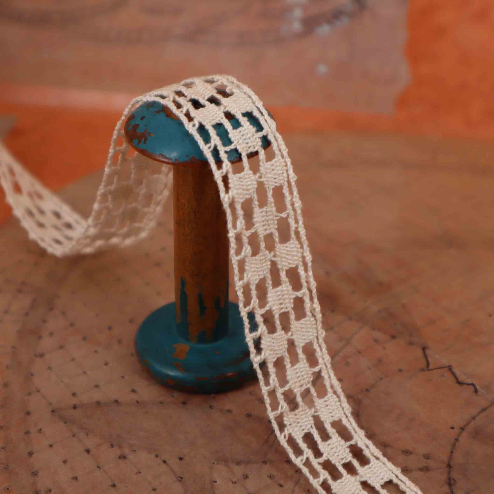 Cotton Bobbin Lace Trim - Bobbins&Needles