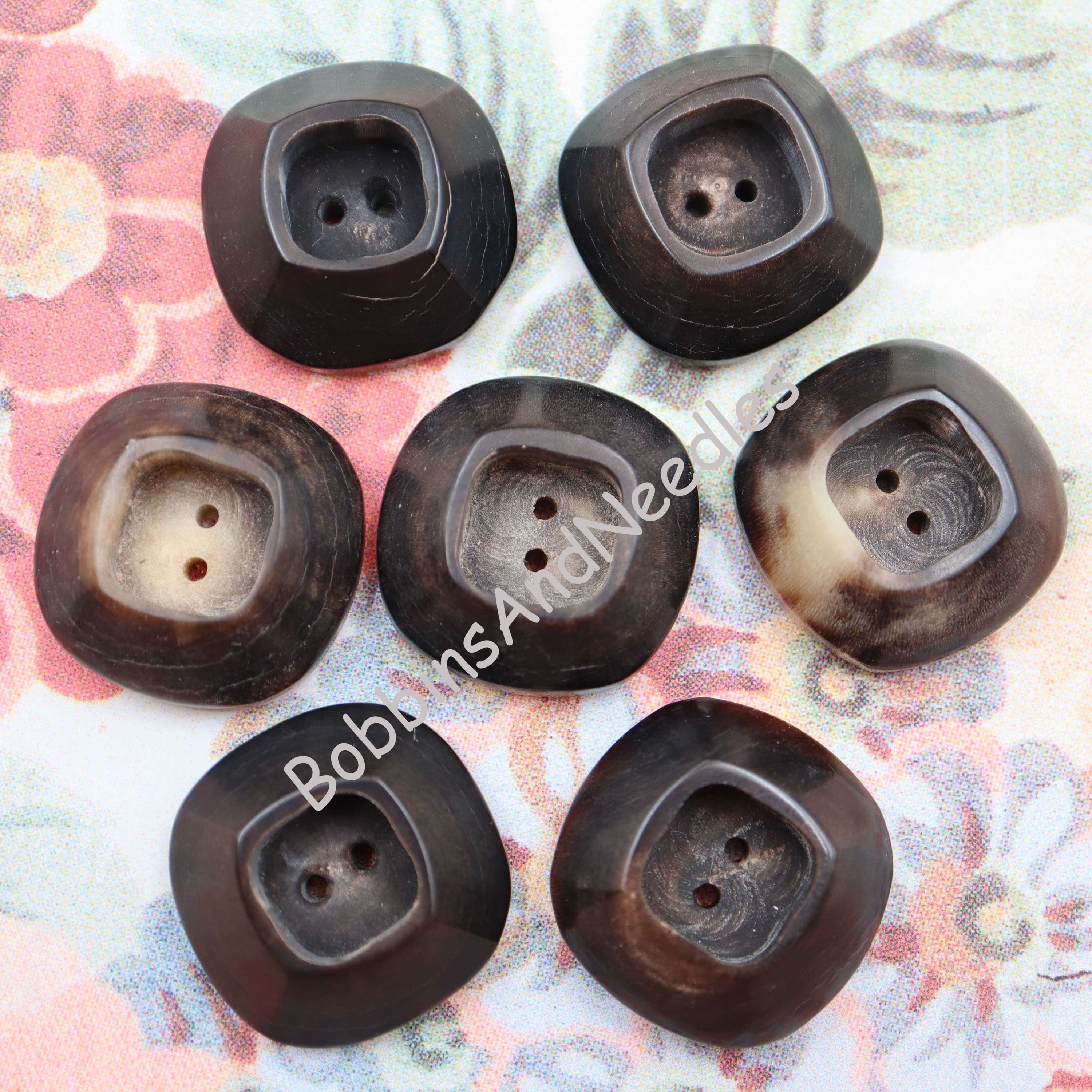 Set of 7 Vintage Mock Horn Buttons Ø 29 mm Dome Shape Galalith Brown Casein