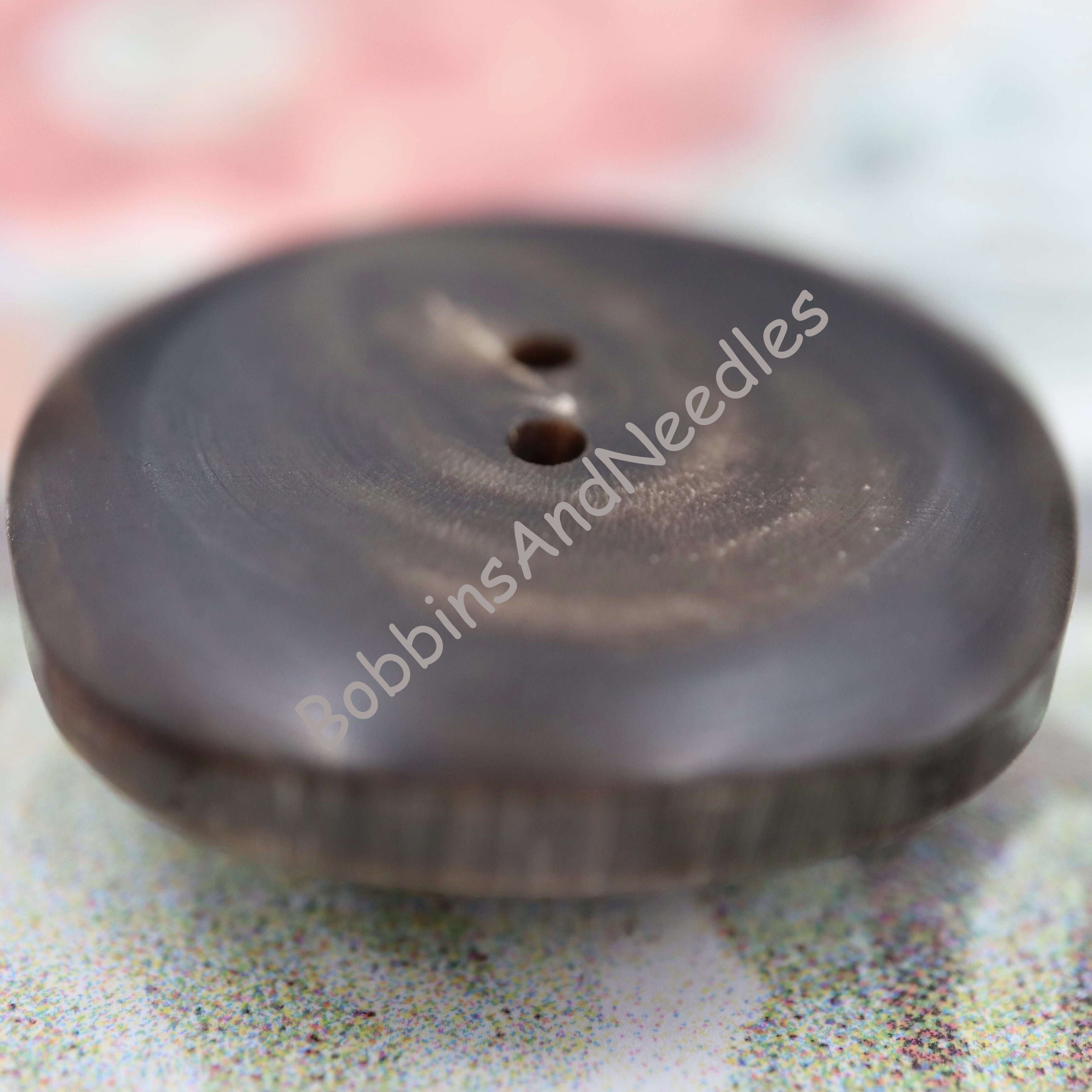 Set of 7 Vintage Mock Horn Buttons Ø 29 mm Dome Shape Galalith Brown Casein