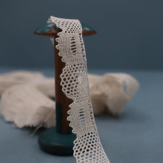 22m Handmade Linen Lace – French Bobbin Lace Trim - Bobbins&Needles